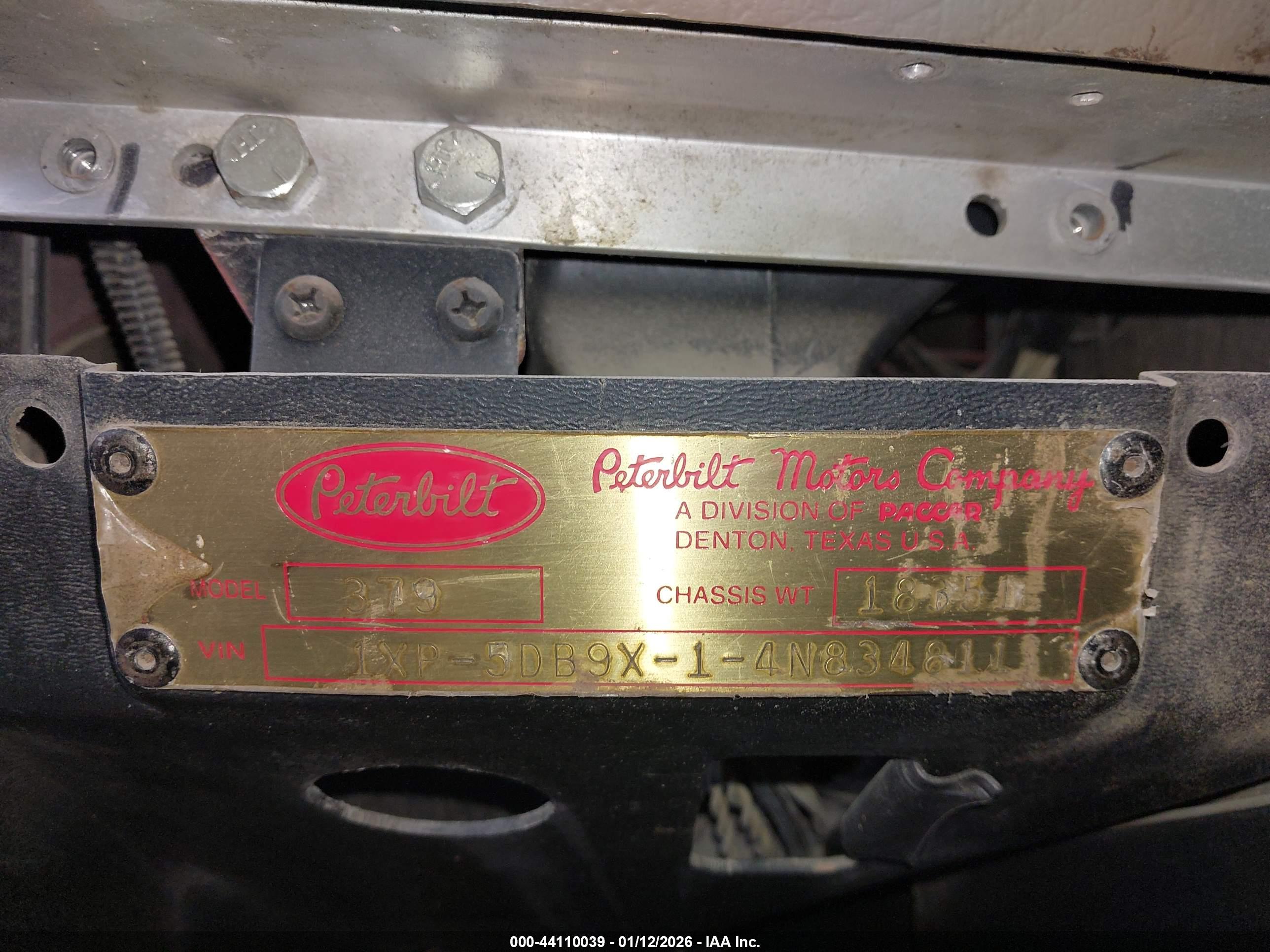 PETERBILT 379 image 9