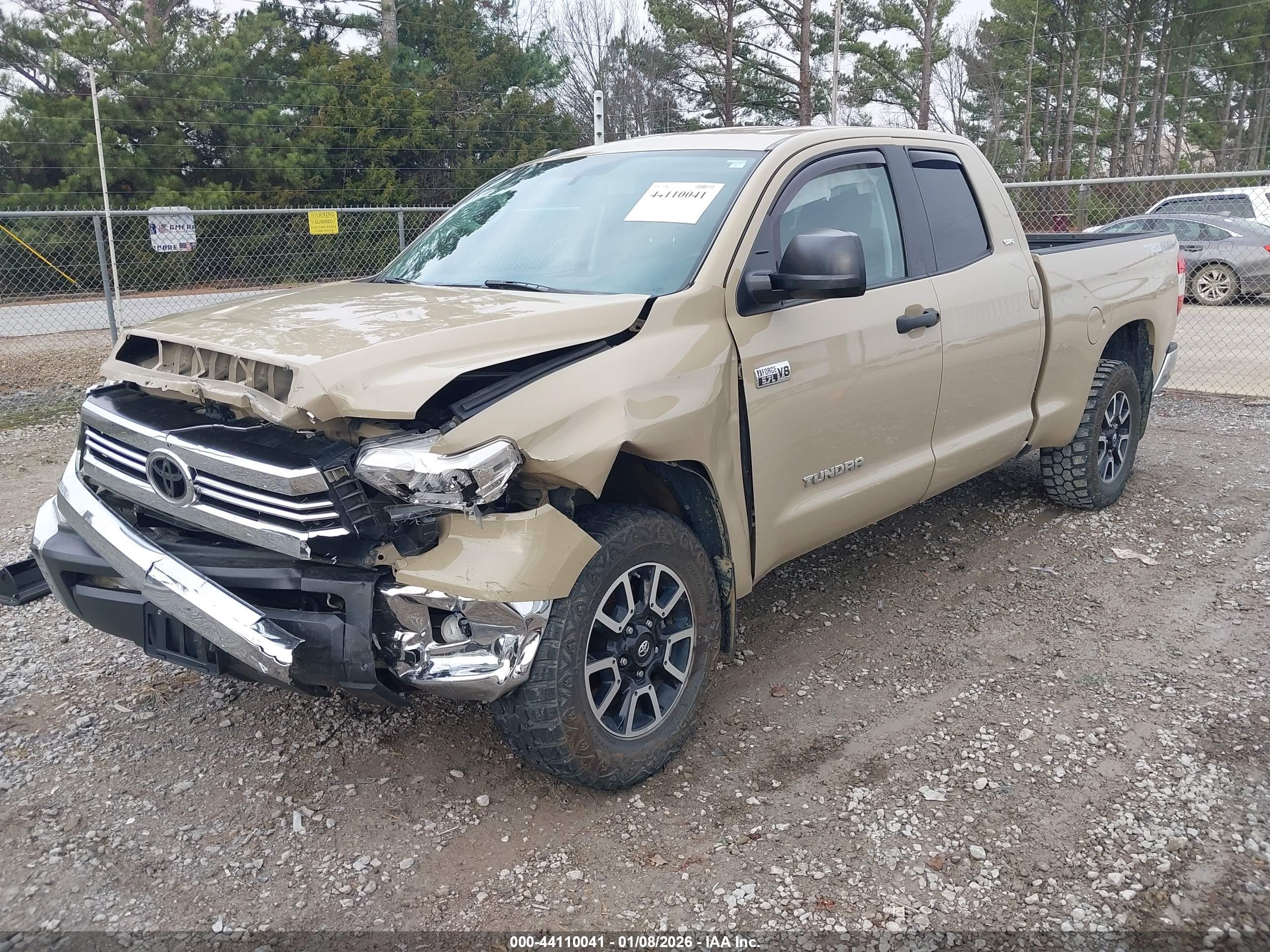 TOYOTA TUNDRA image 2