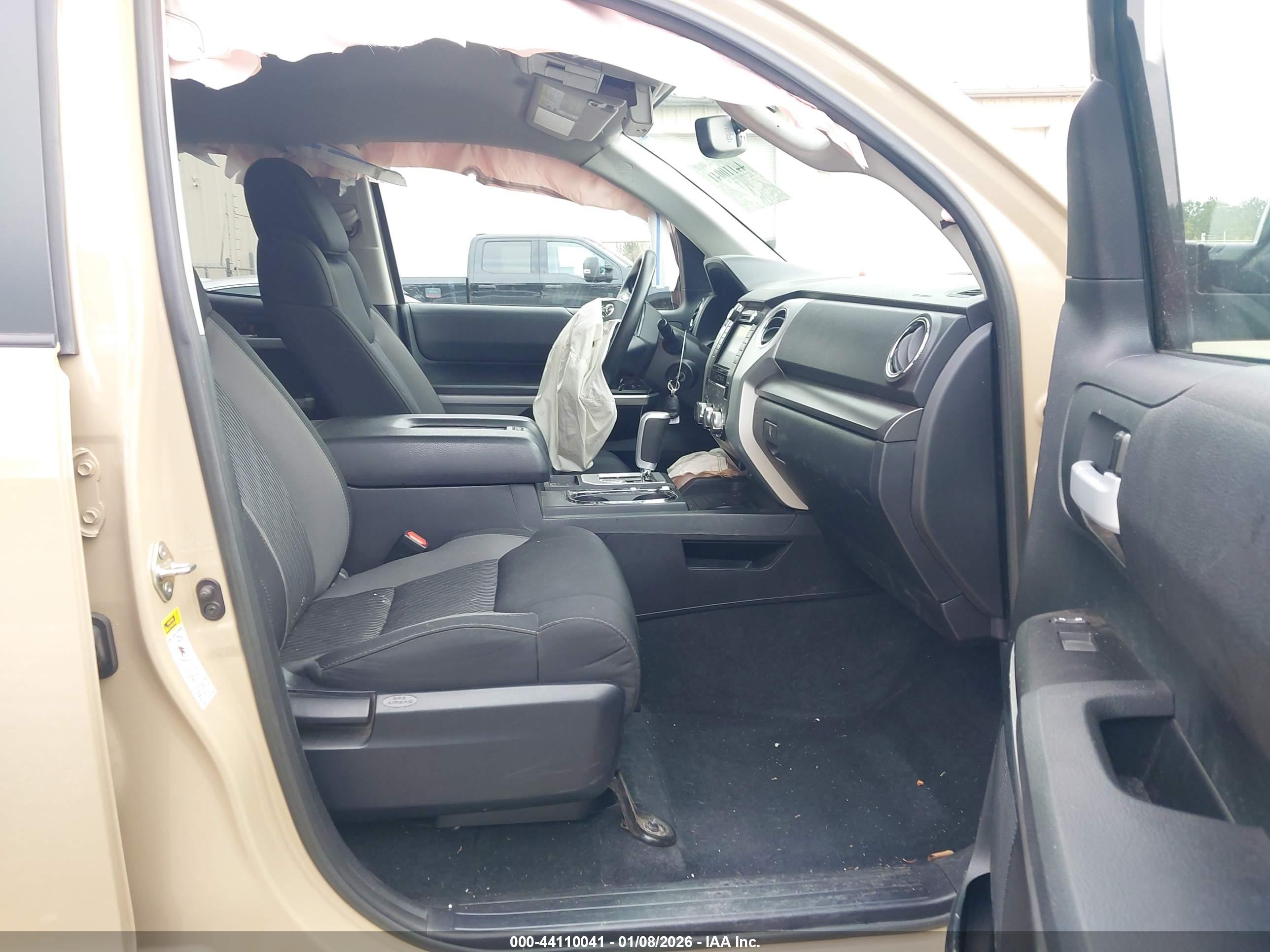 TOYOTA TUNDRA image 5