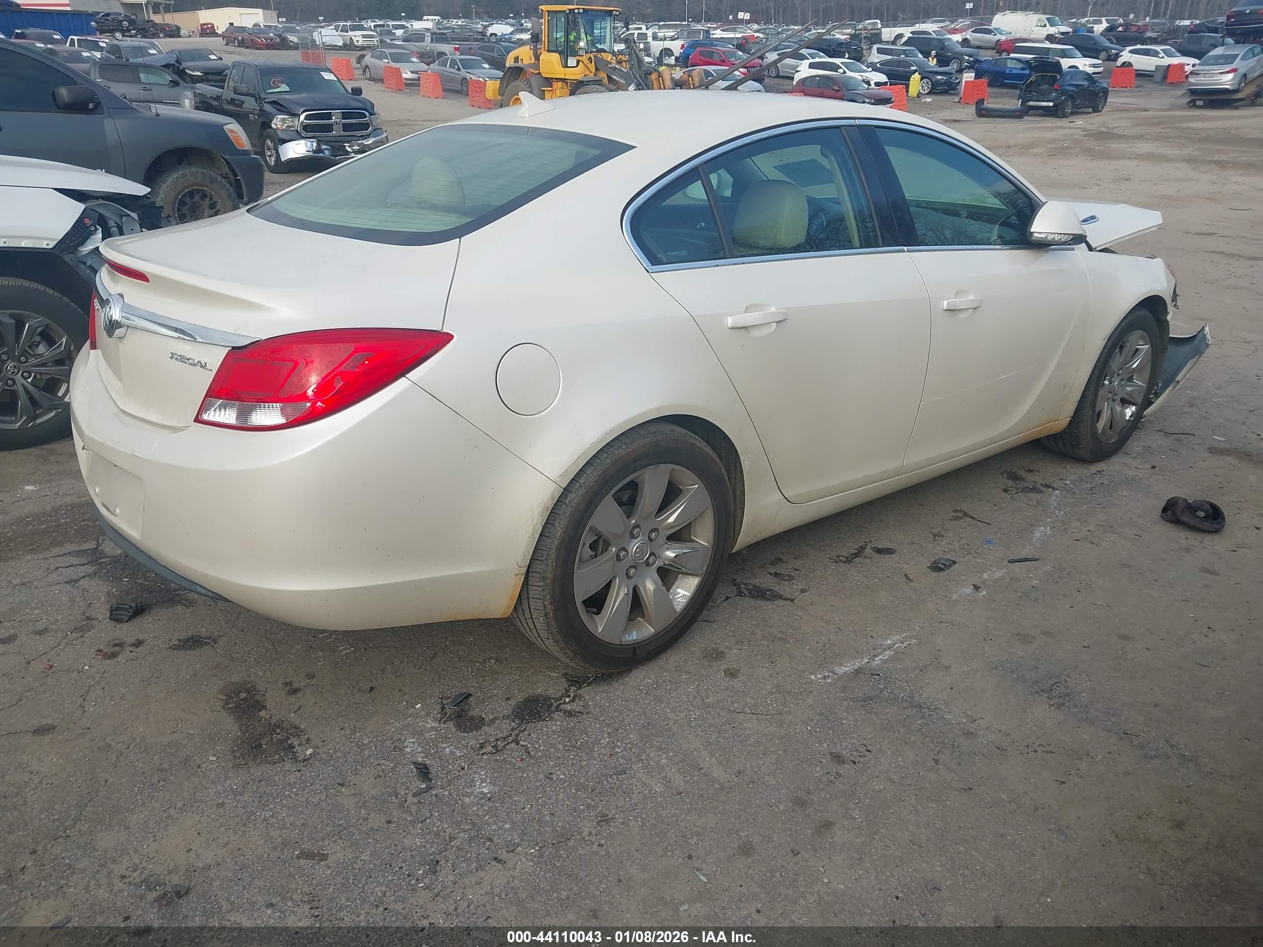 BUICK REGAL image 4