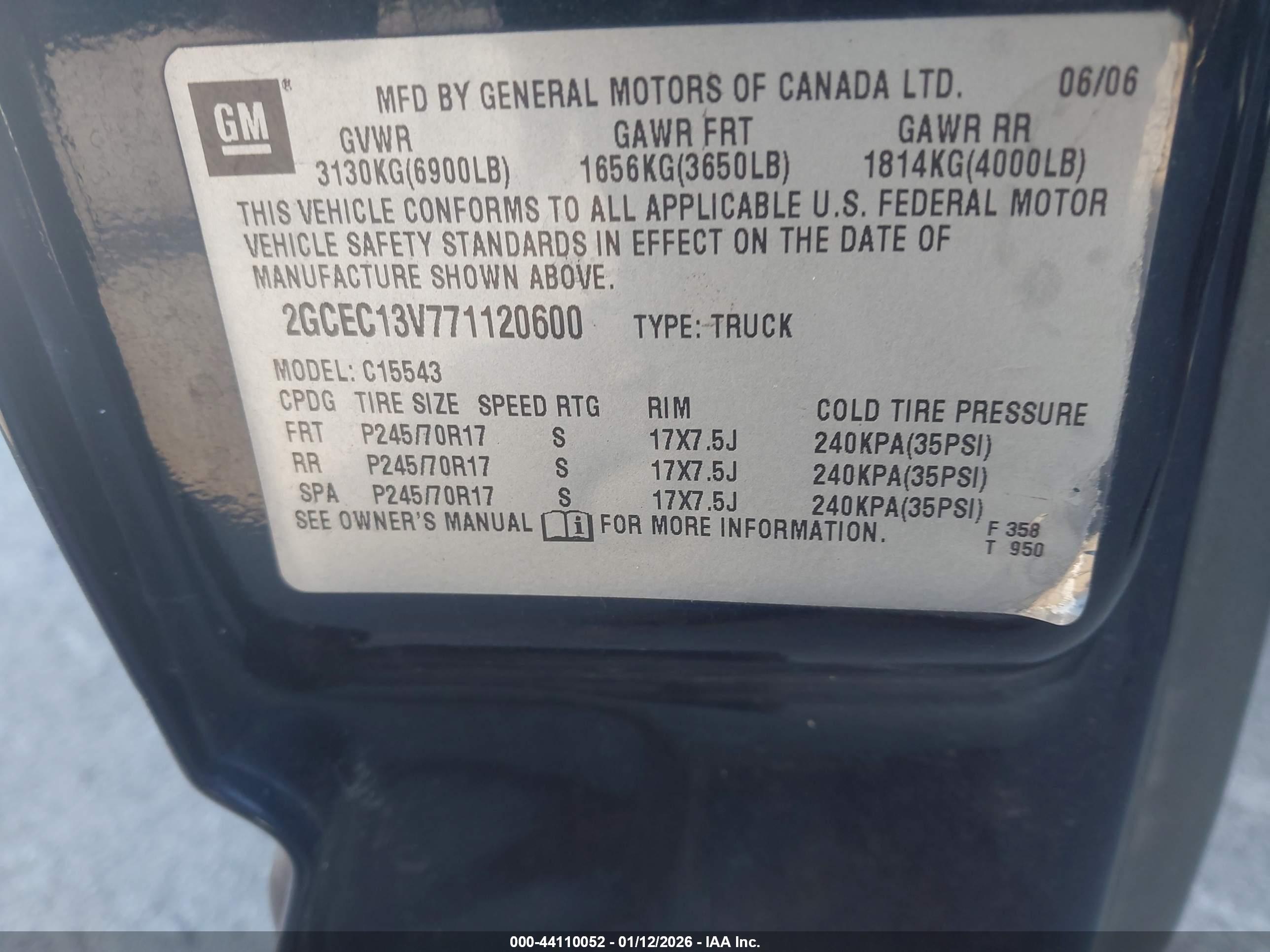 CHEVROLET SILVERADO image 9
