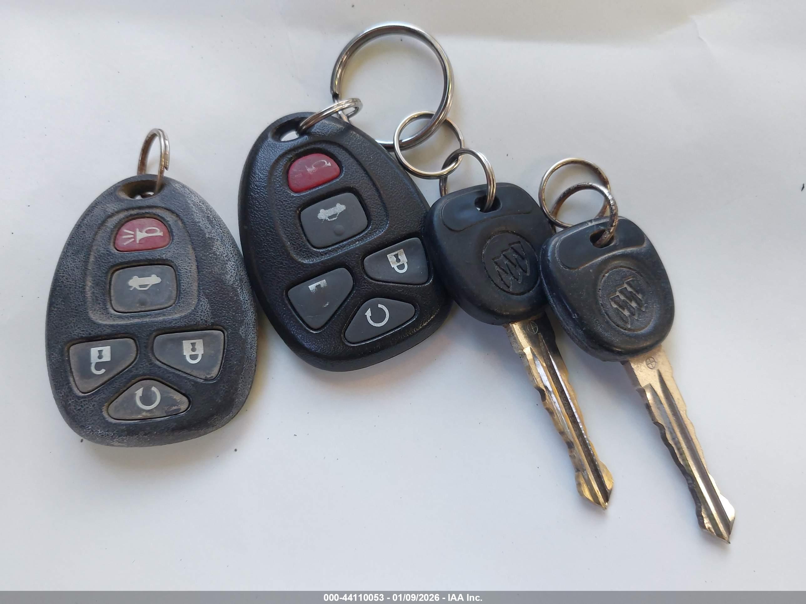 BUICK LUCERNE image 11