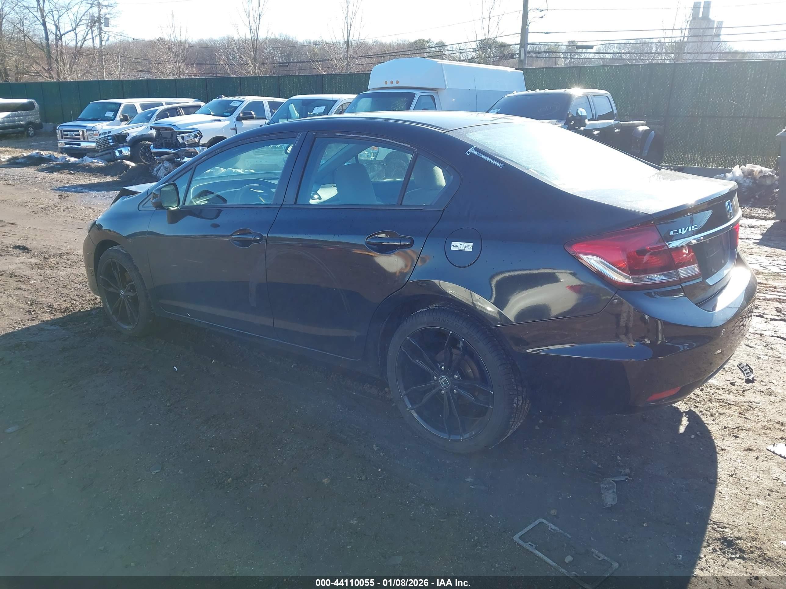 HONDA CIVIC image 3