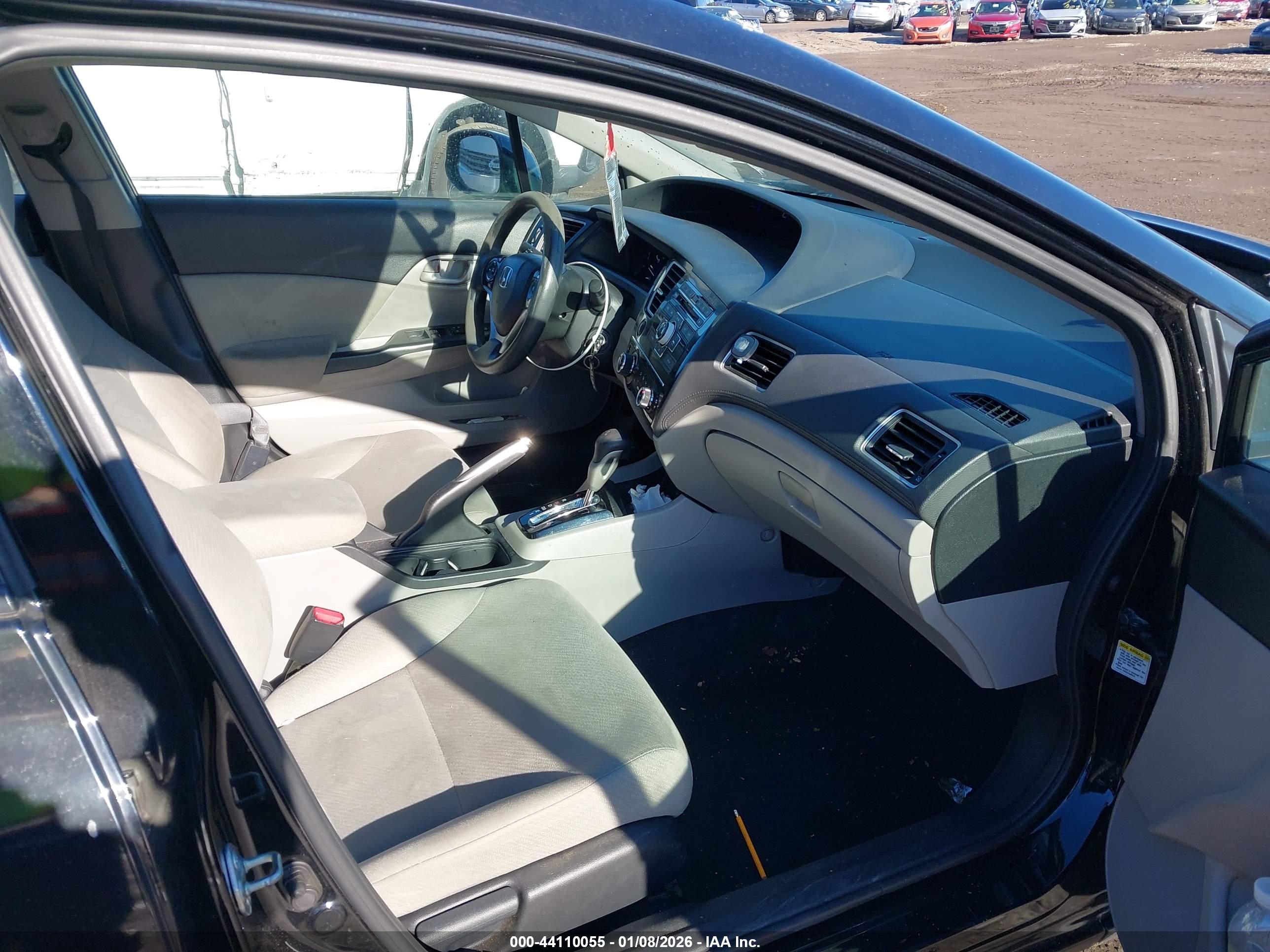 HONDA CIVIC image 5