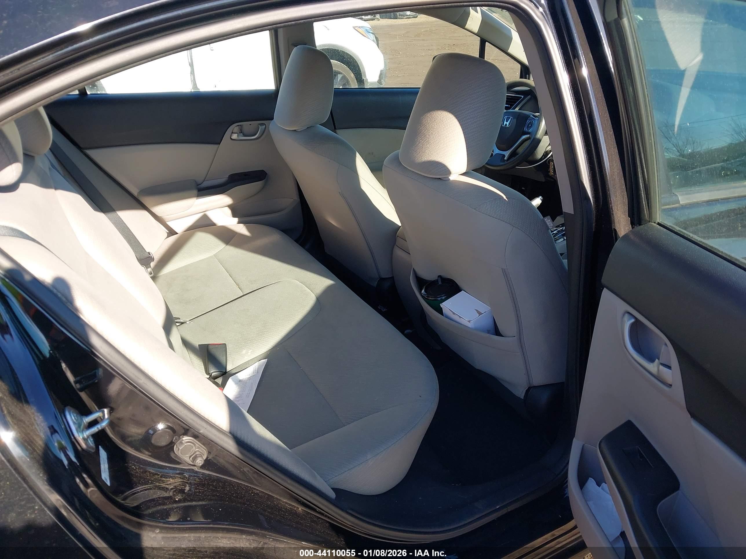 HONDA CIVIC image 8
