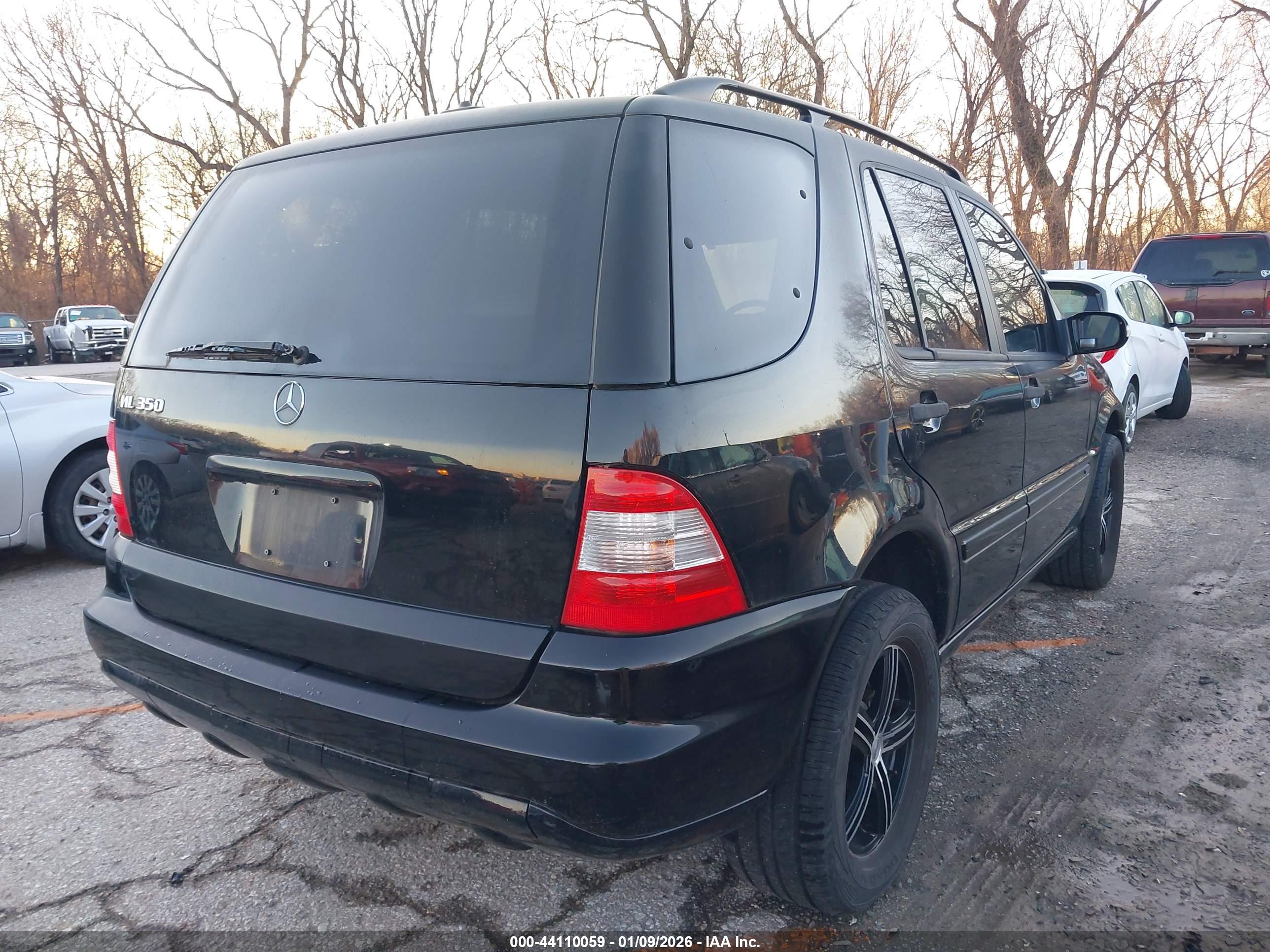 MERCEDES-BENZ ML image 4