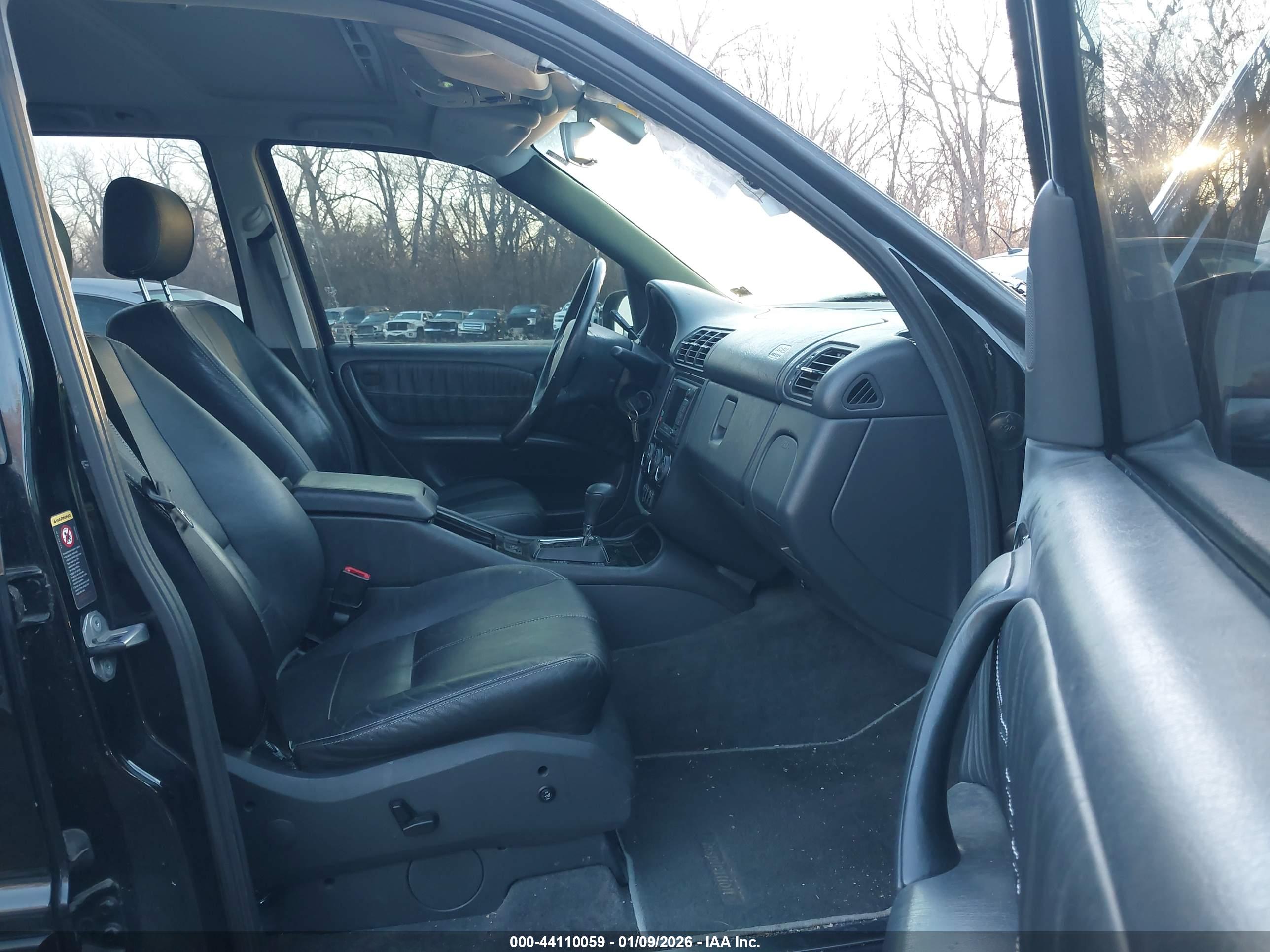 MERCEDES-BENZ ML image 5