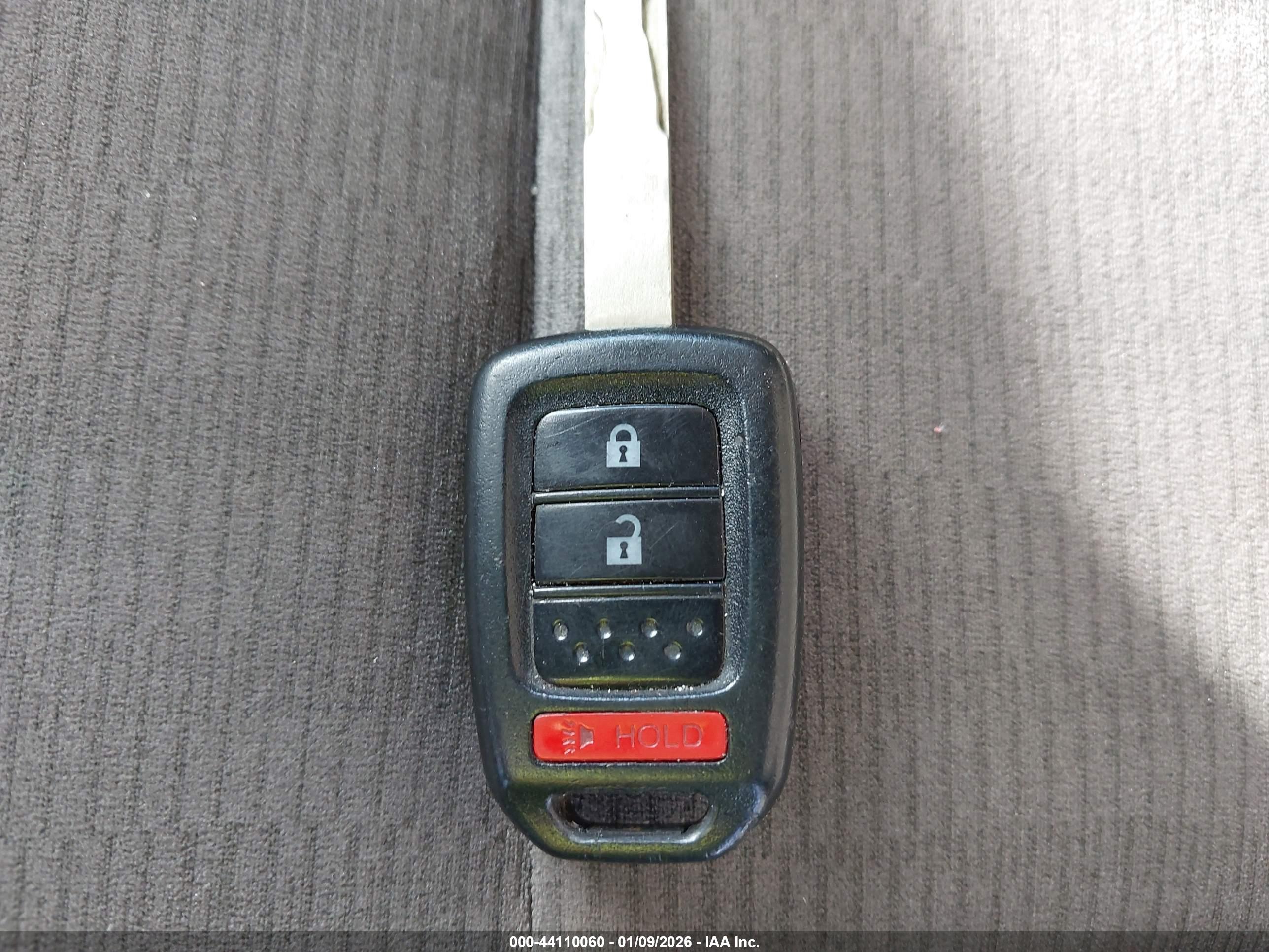 HONDA CR-V image 11