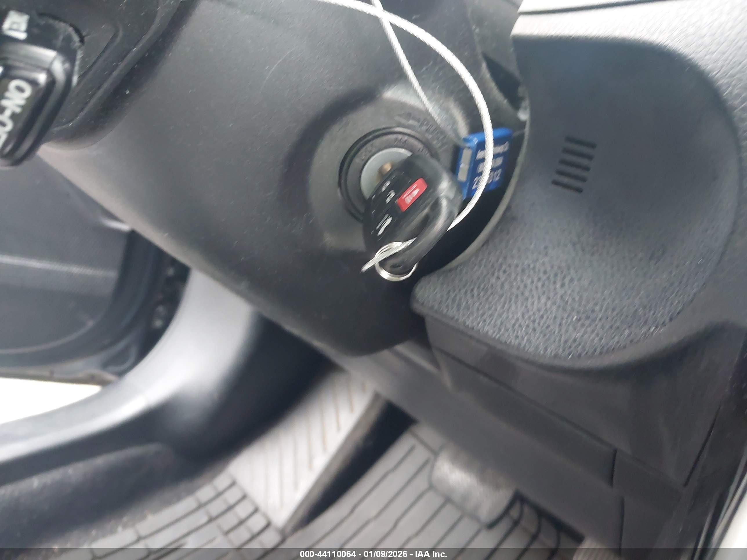 TOYOTA COROLLA image 11