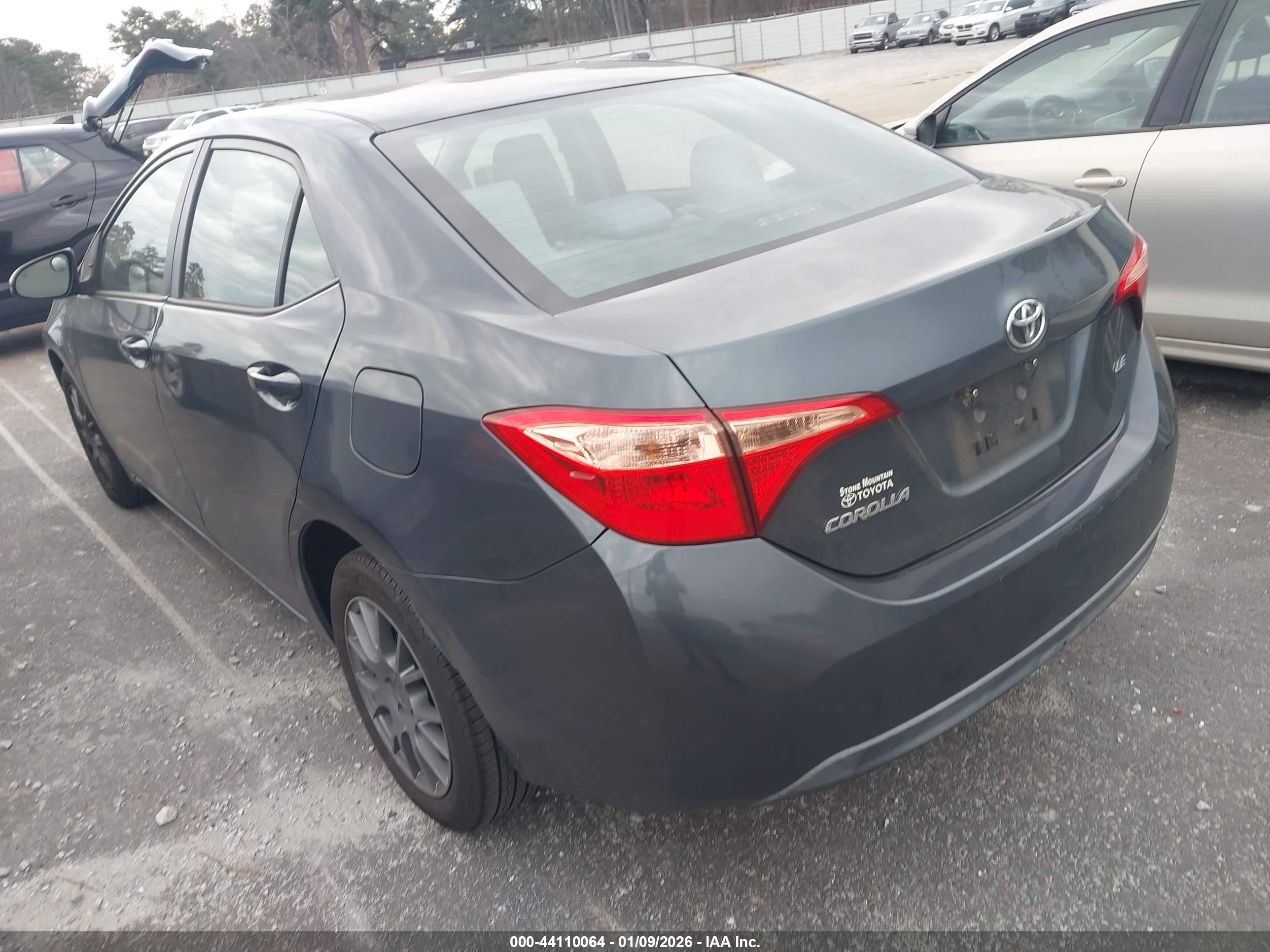 TOYOTA COROLLA image 3