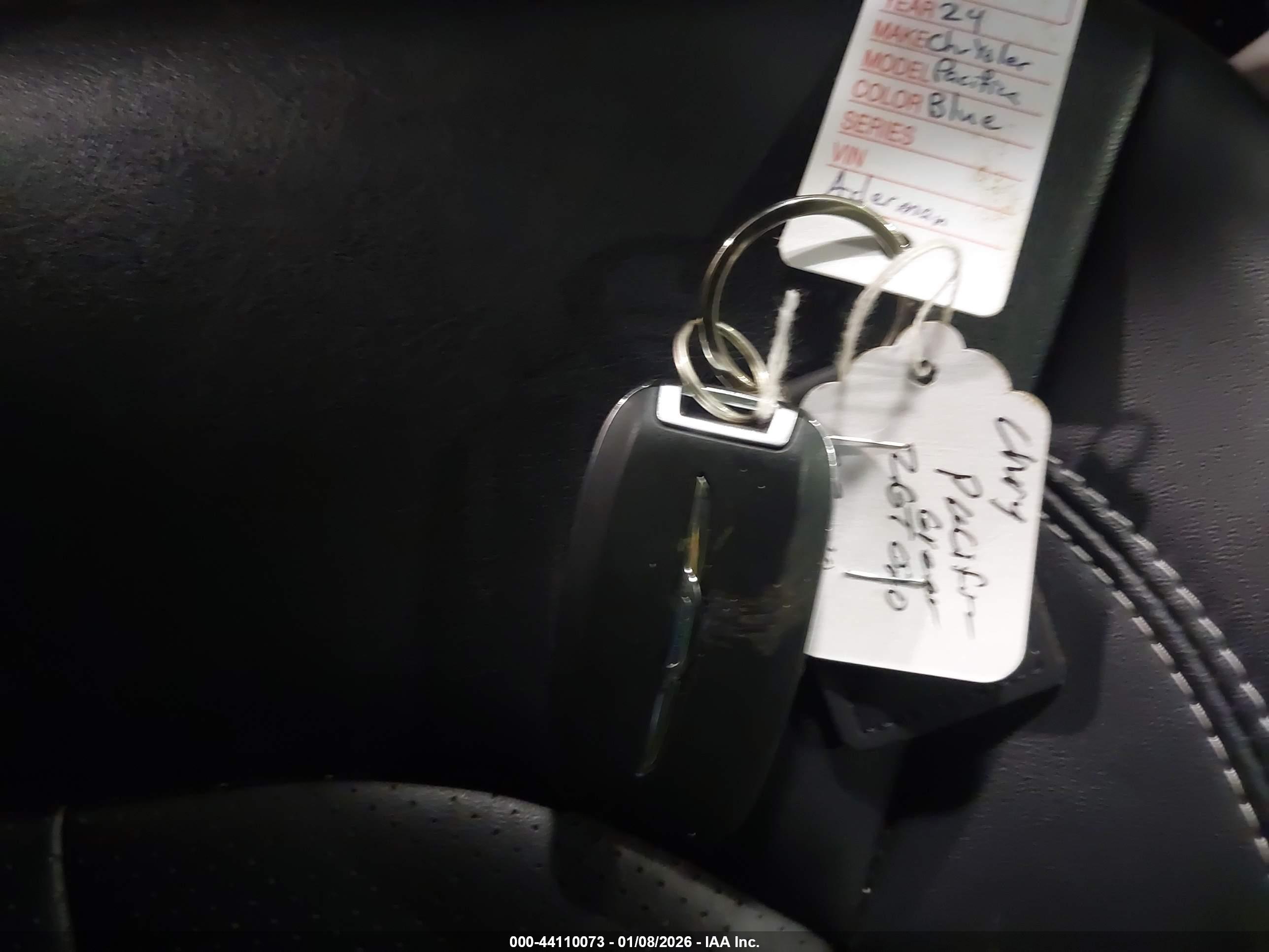 CHRYSLER PACIFICA image 11