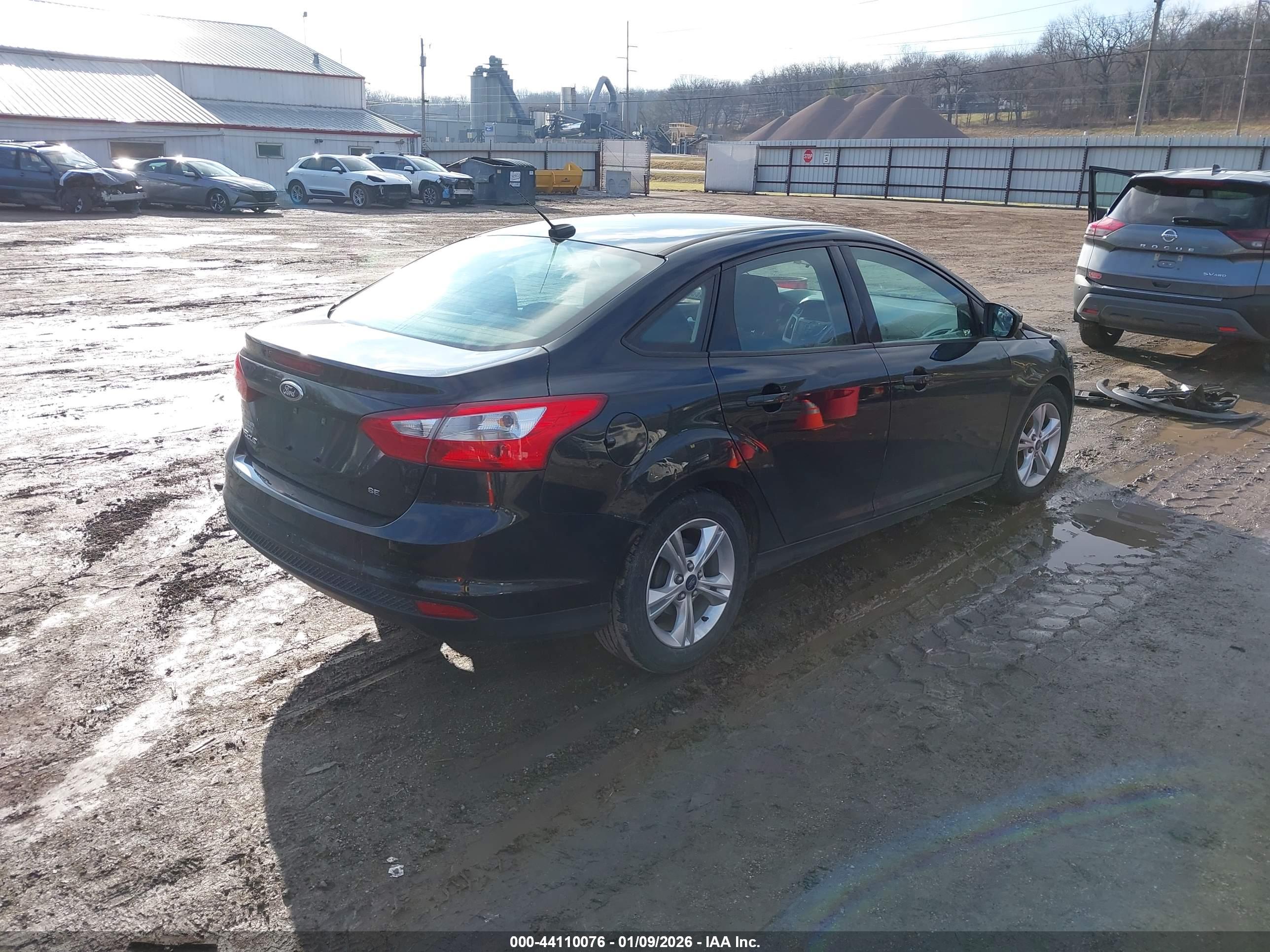 FORD FOCUS image 4