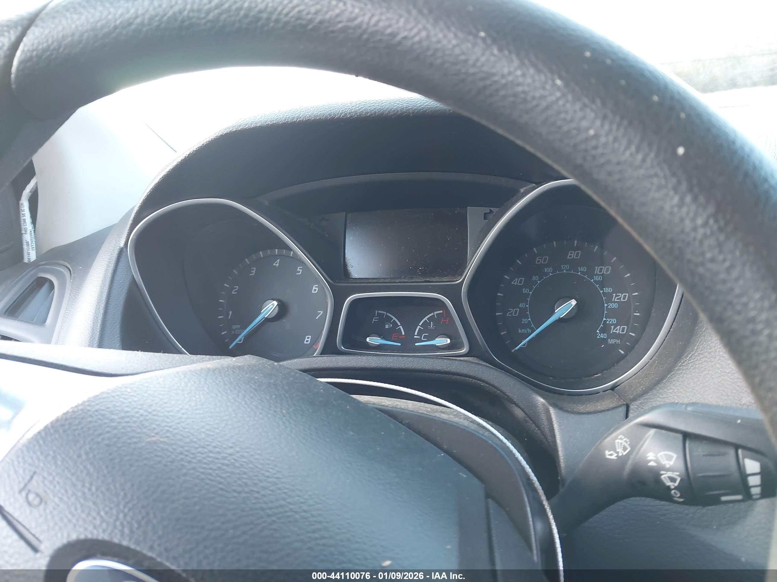 FORD FOCUS image 7
