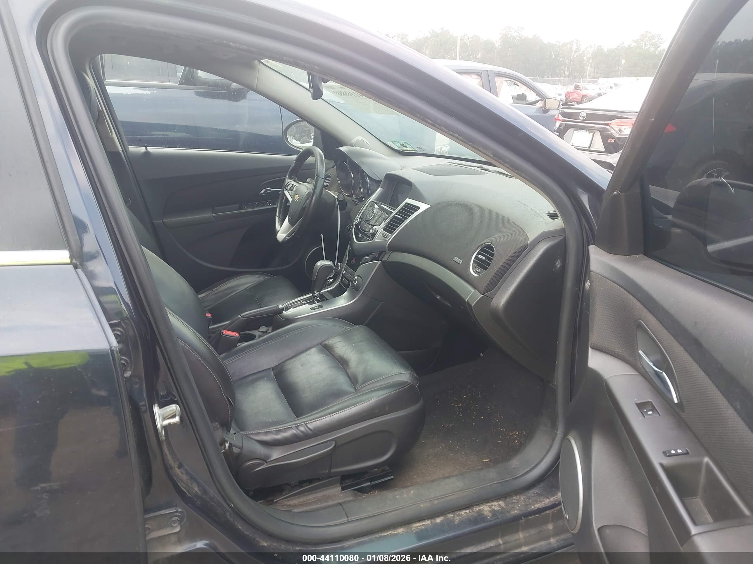 CHEVROLET CRUZE image 5