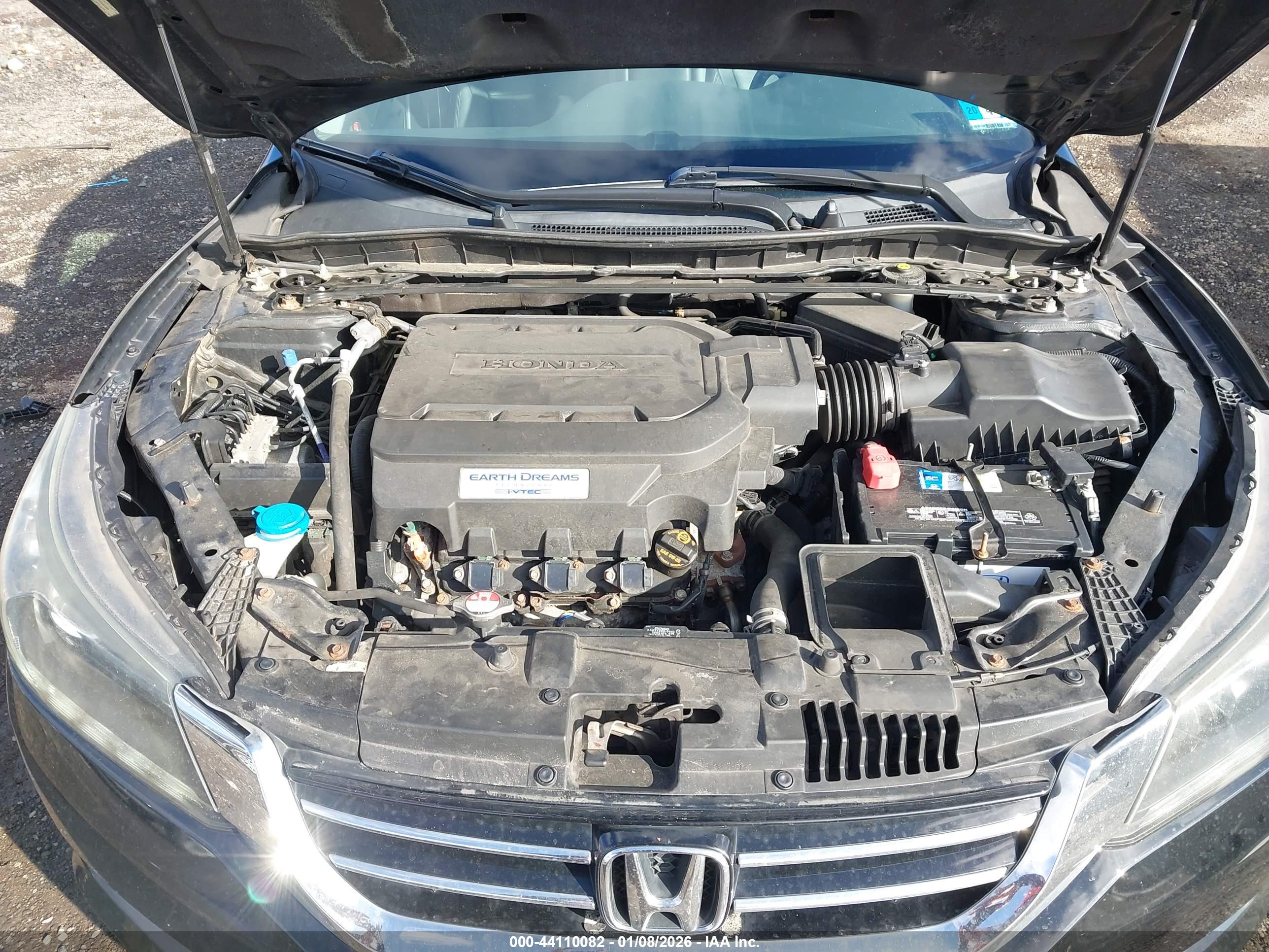 HONDA ACCORD image 10