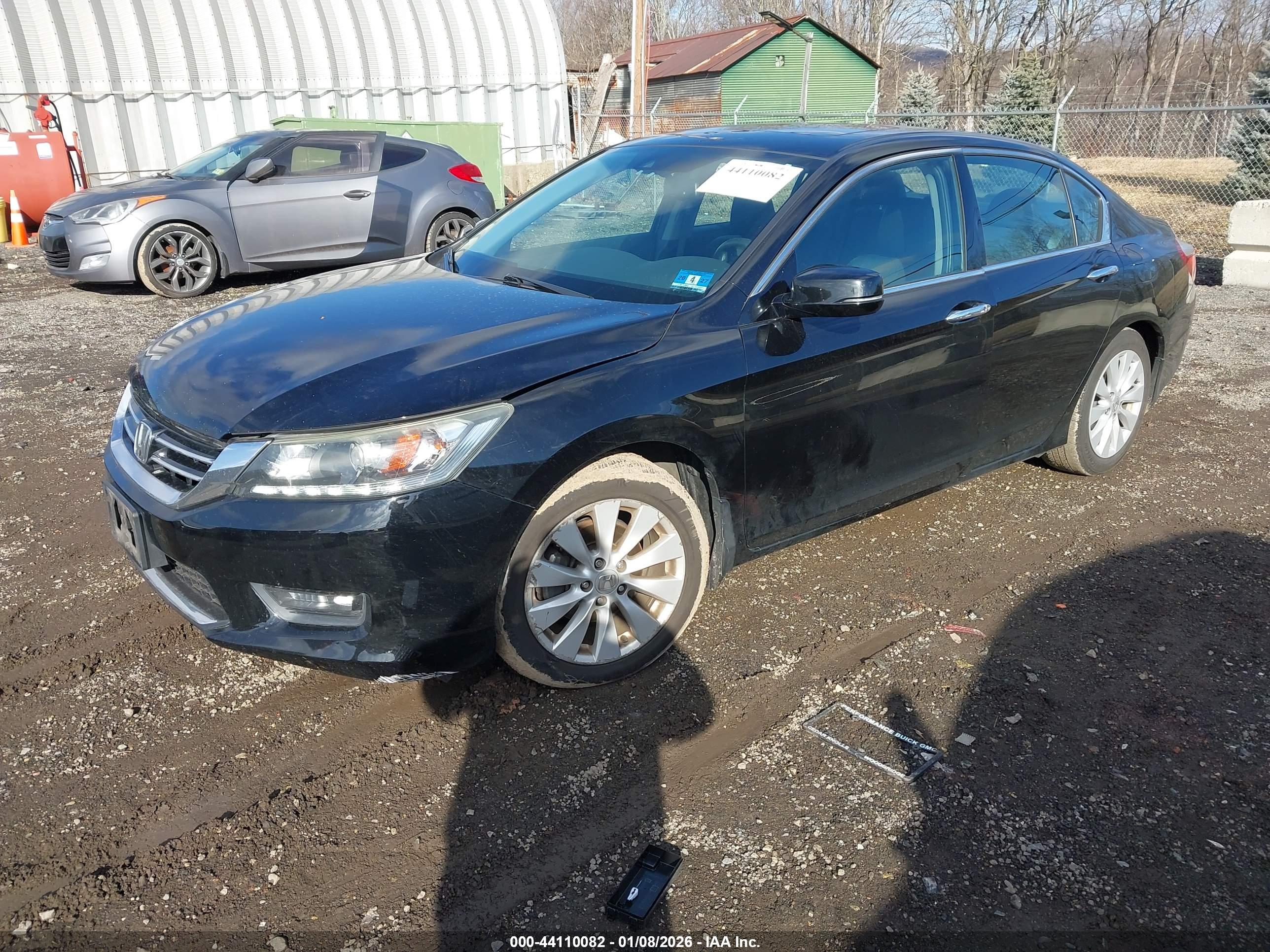 HONDA ACCORD image 2