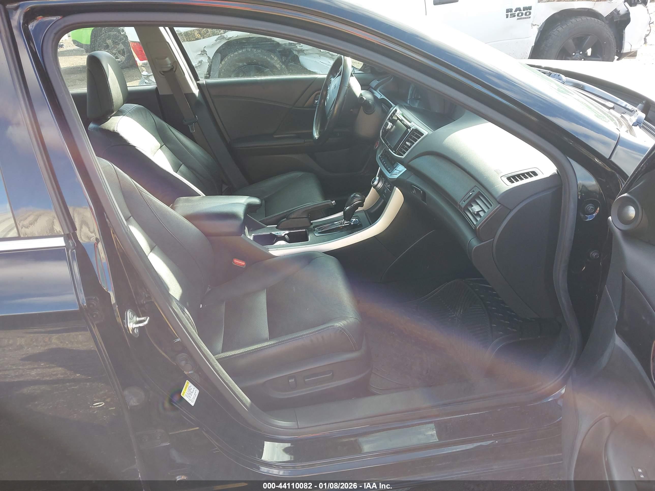 HONDA ACCORD image 5