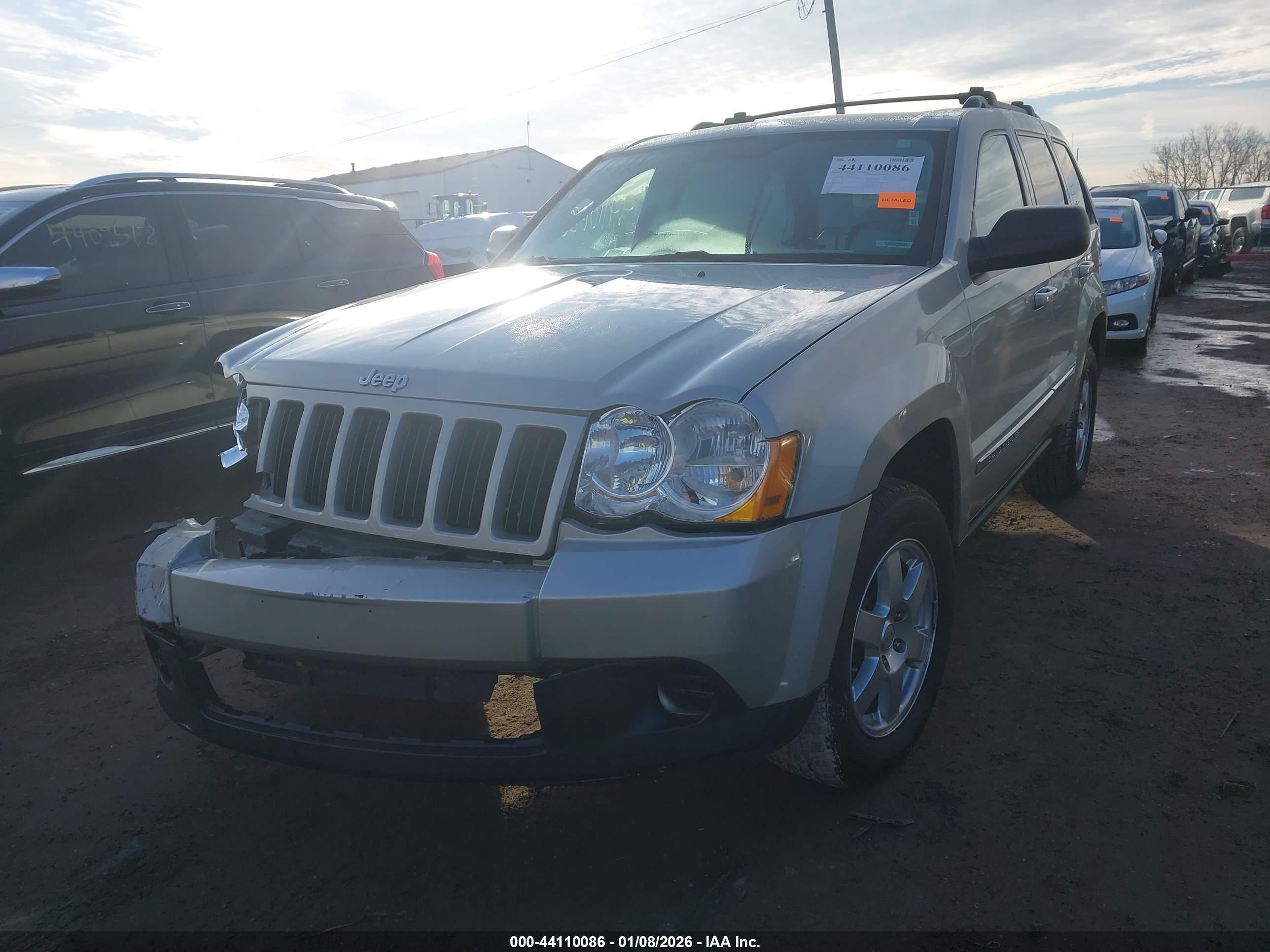 JEEP GRAND image 2