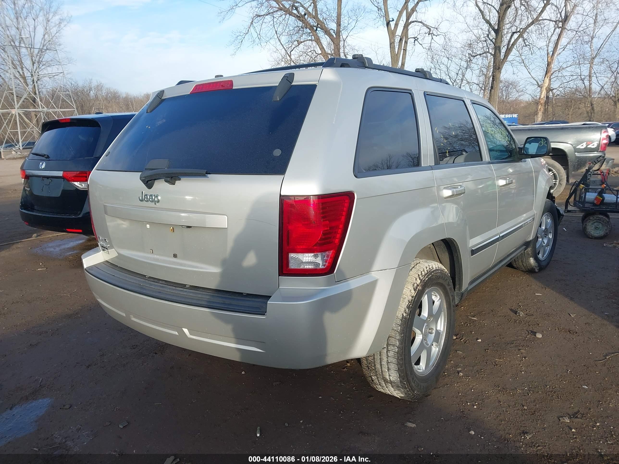 JEEP GRAND image 4