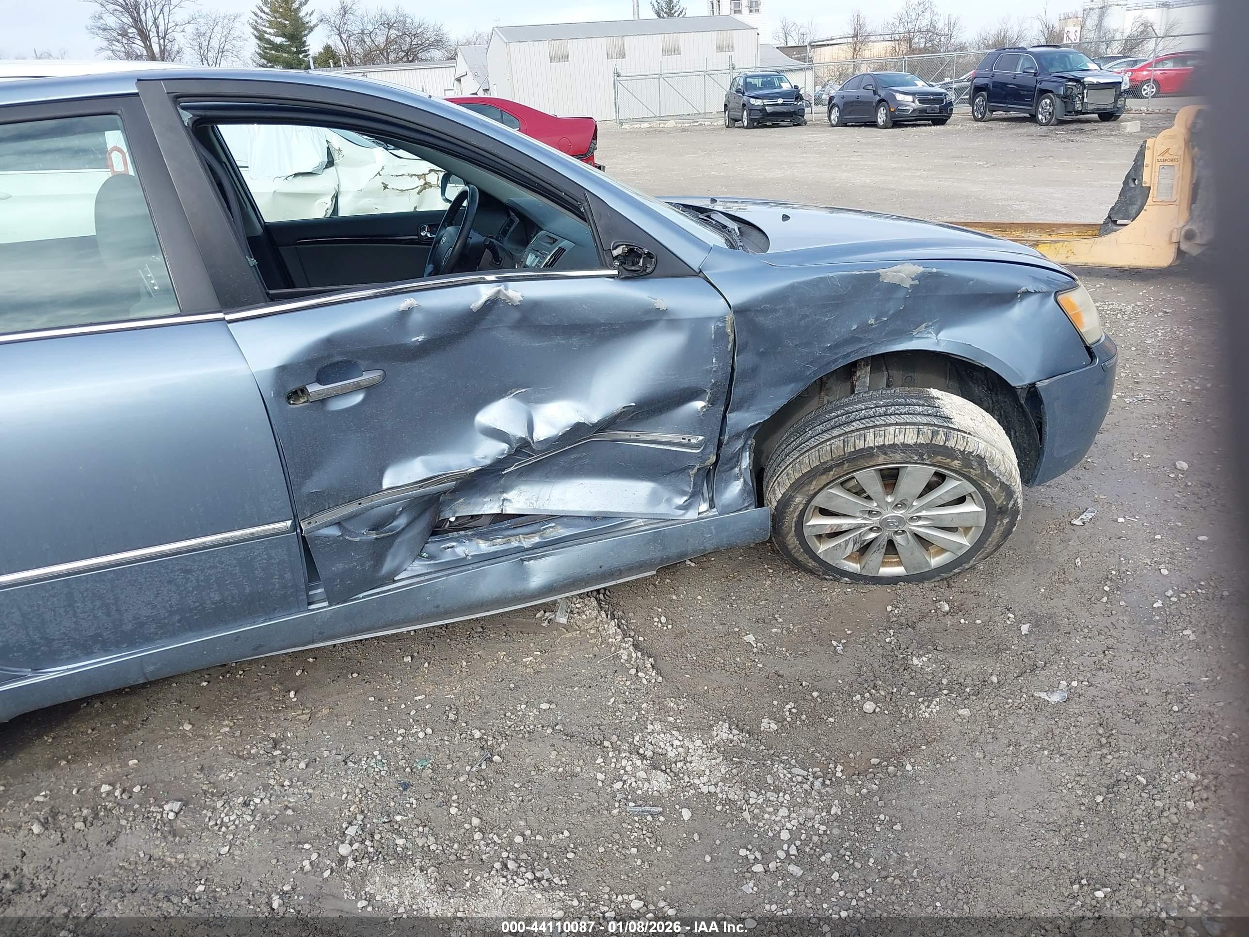 HYUNDAI SONATA image 6