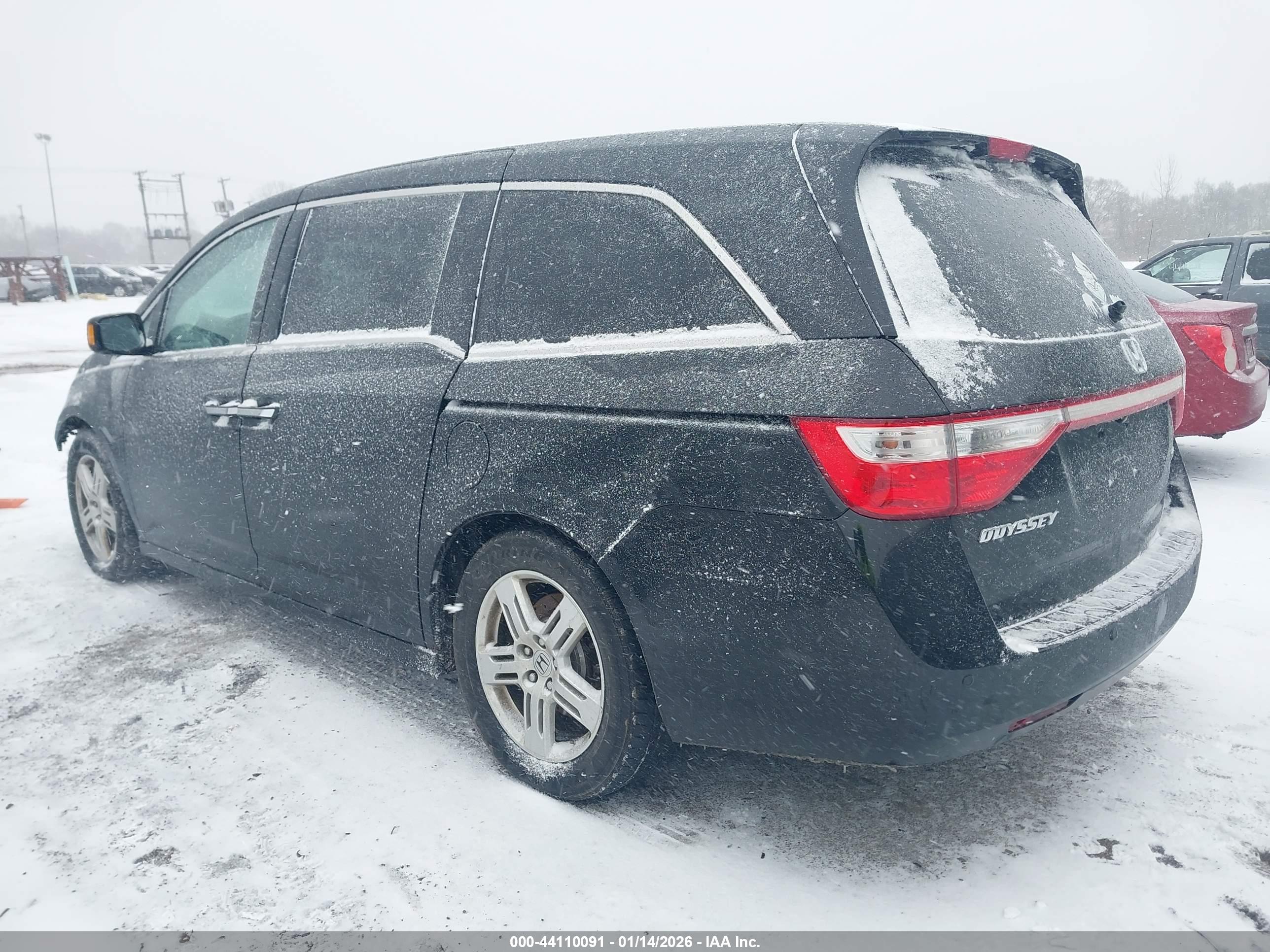 HONDA ODYSSEY image 3