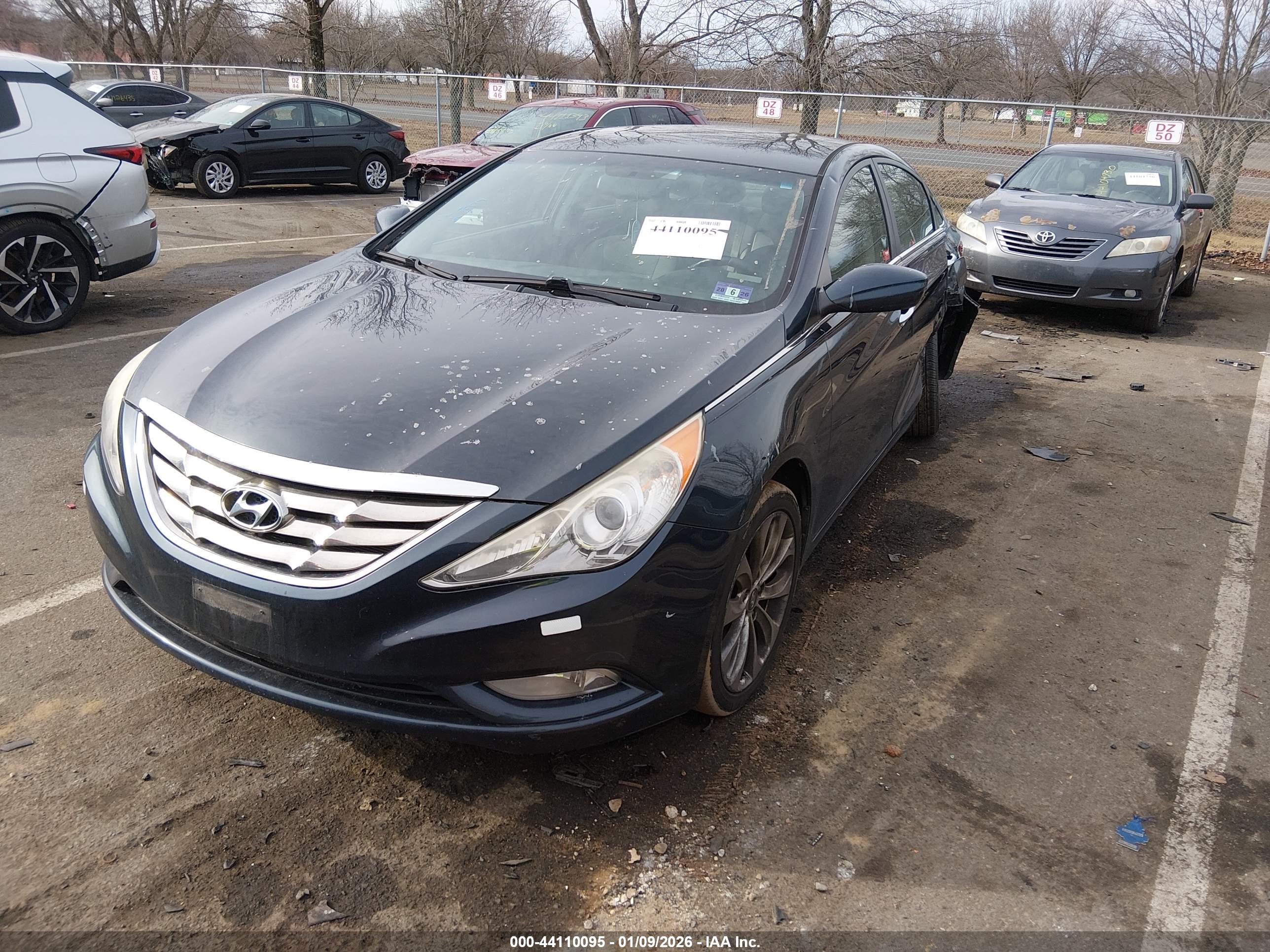 HYUNDAI SONATA image 2