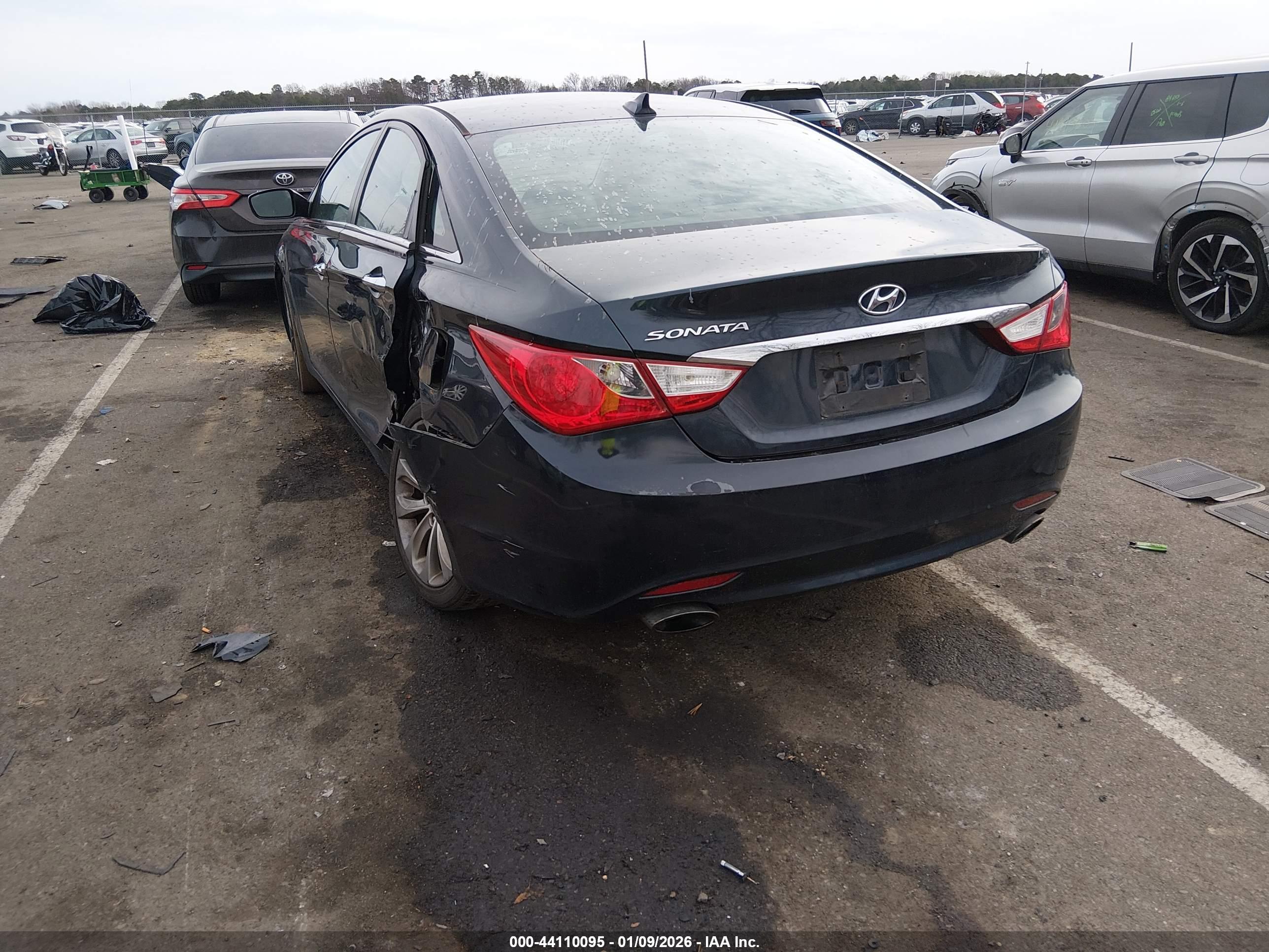 HYUNDAI SONATA image 3