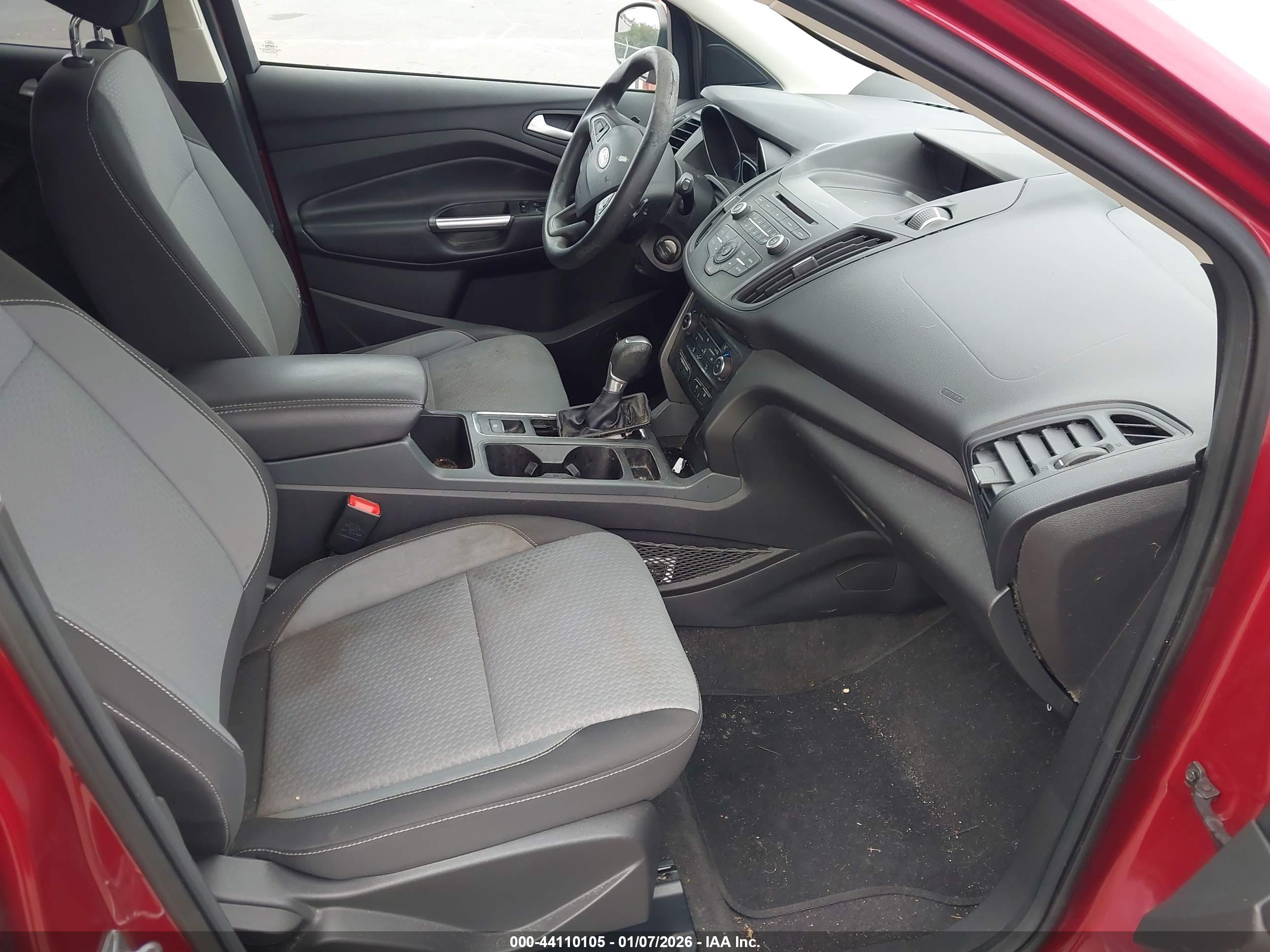 FORD ESCAPE image 5