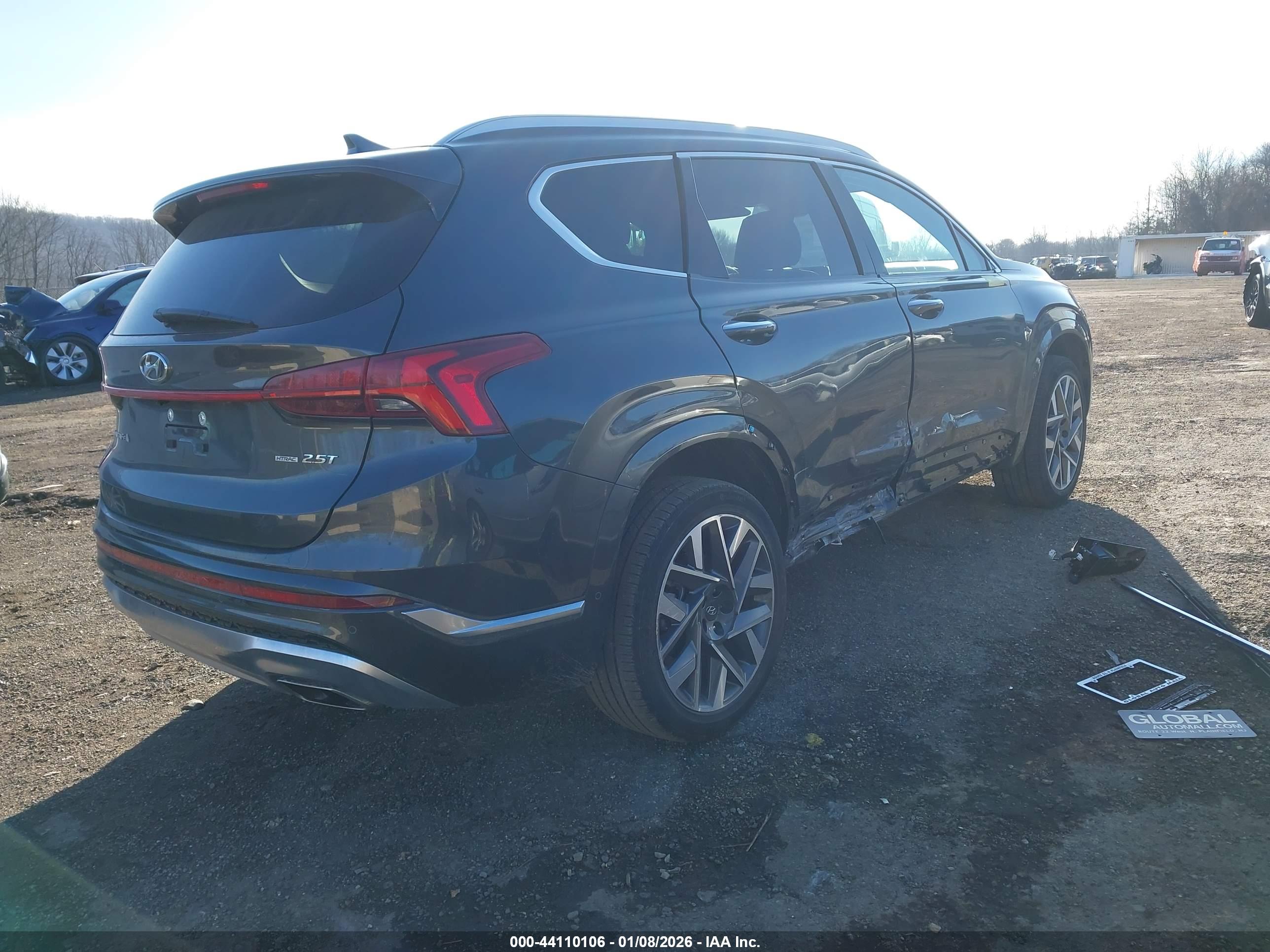 HYUNDAI SANTA image 4
