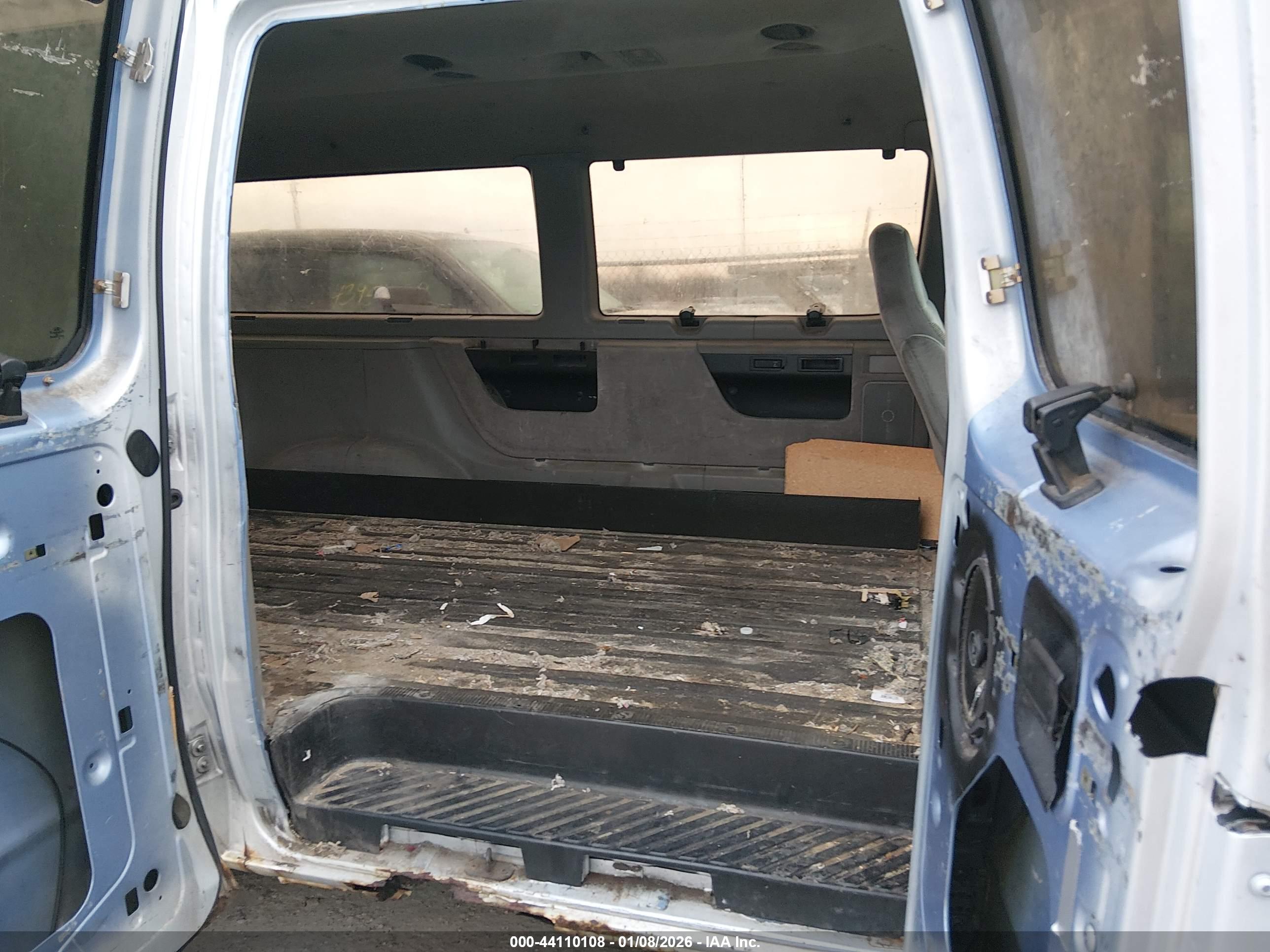 FORD CLUB image 8