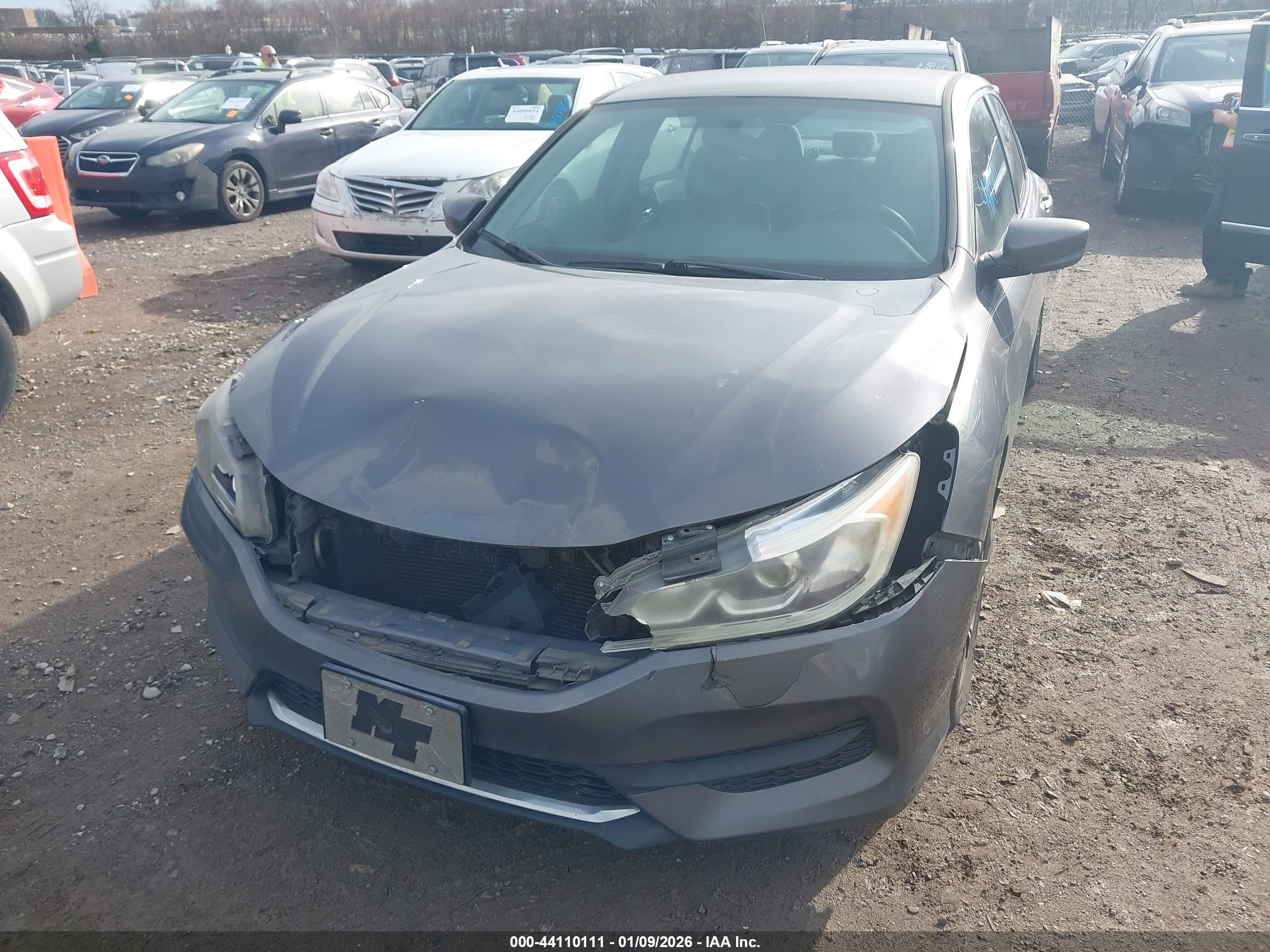 HONDA ACCORD image 6