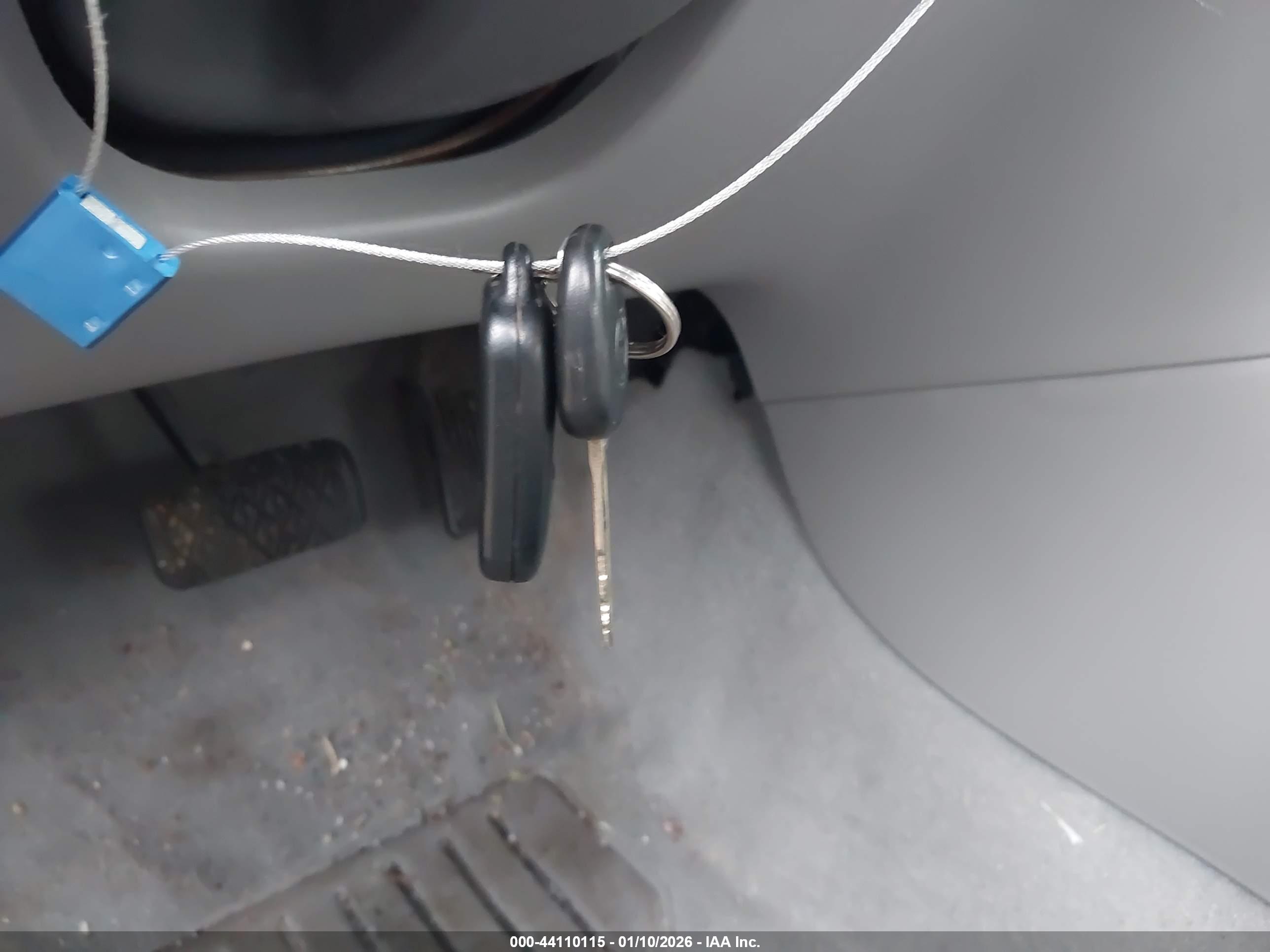 TOYOTA COROLLA image 11