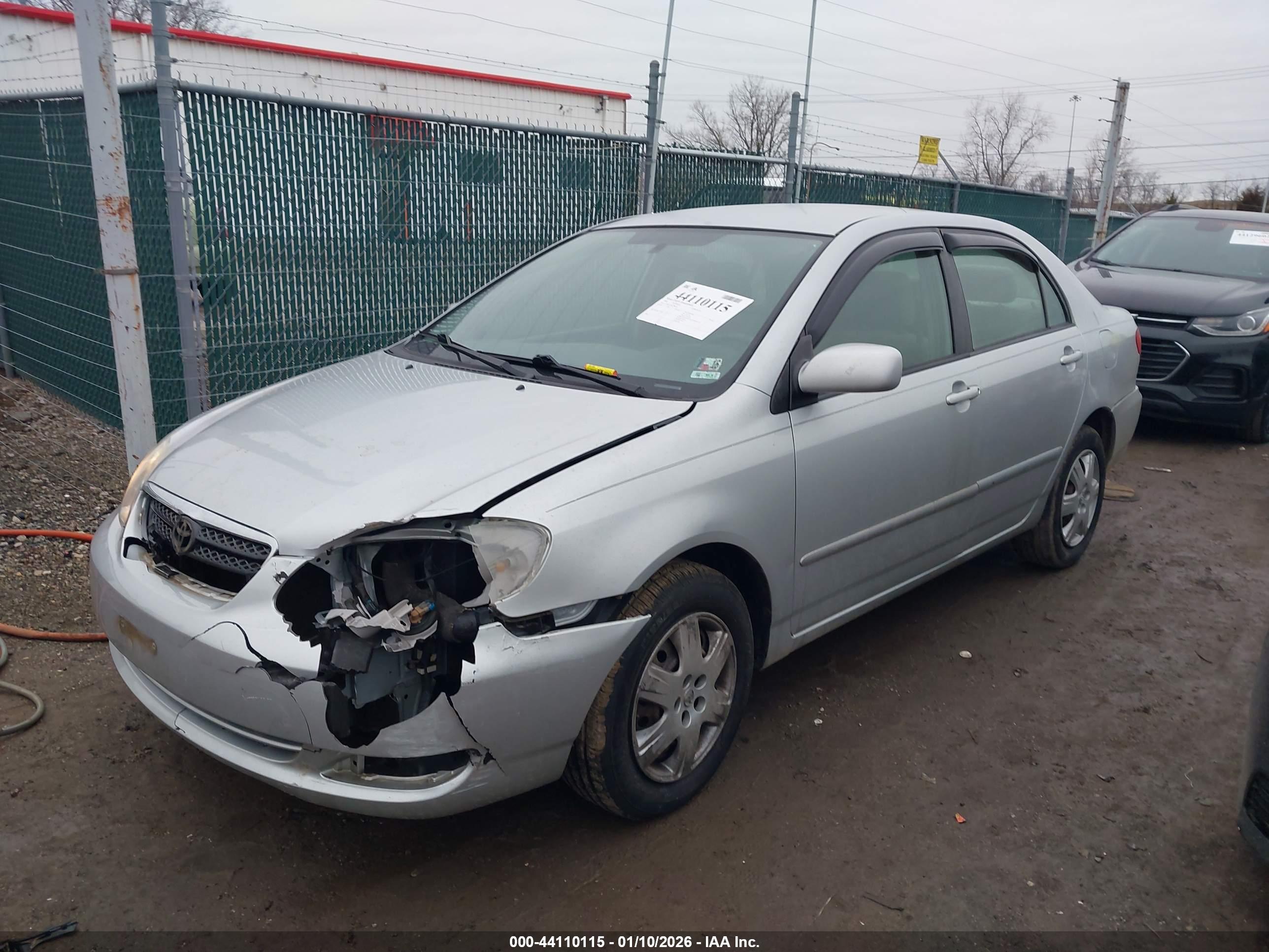 TOYOTA COROLLA image 2