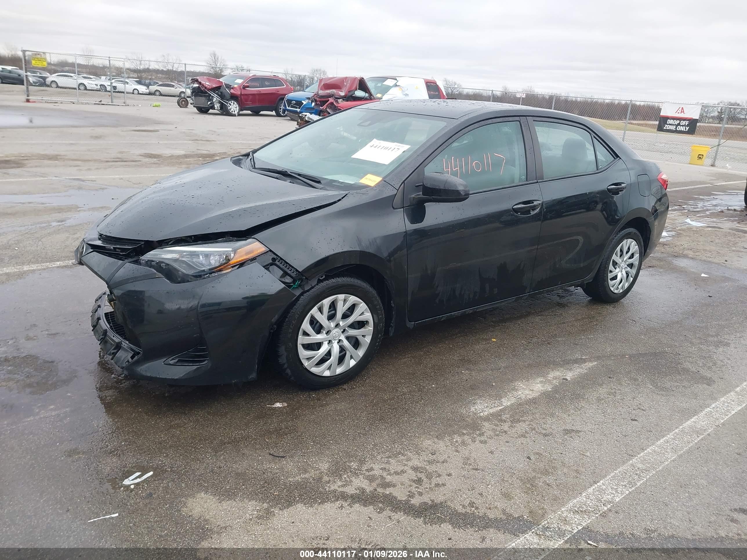 TOYOTA COROLLA image 2