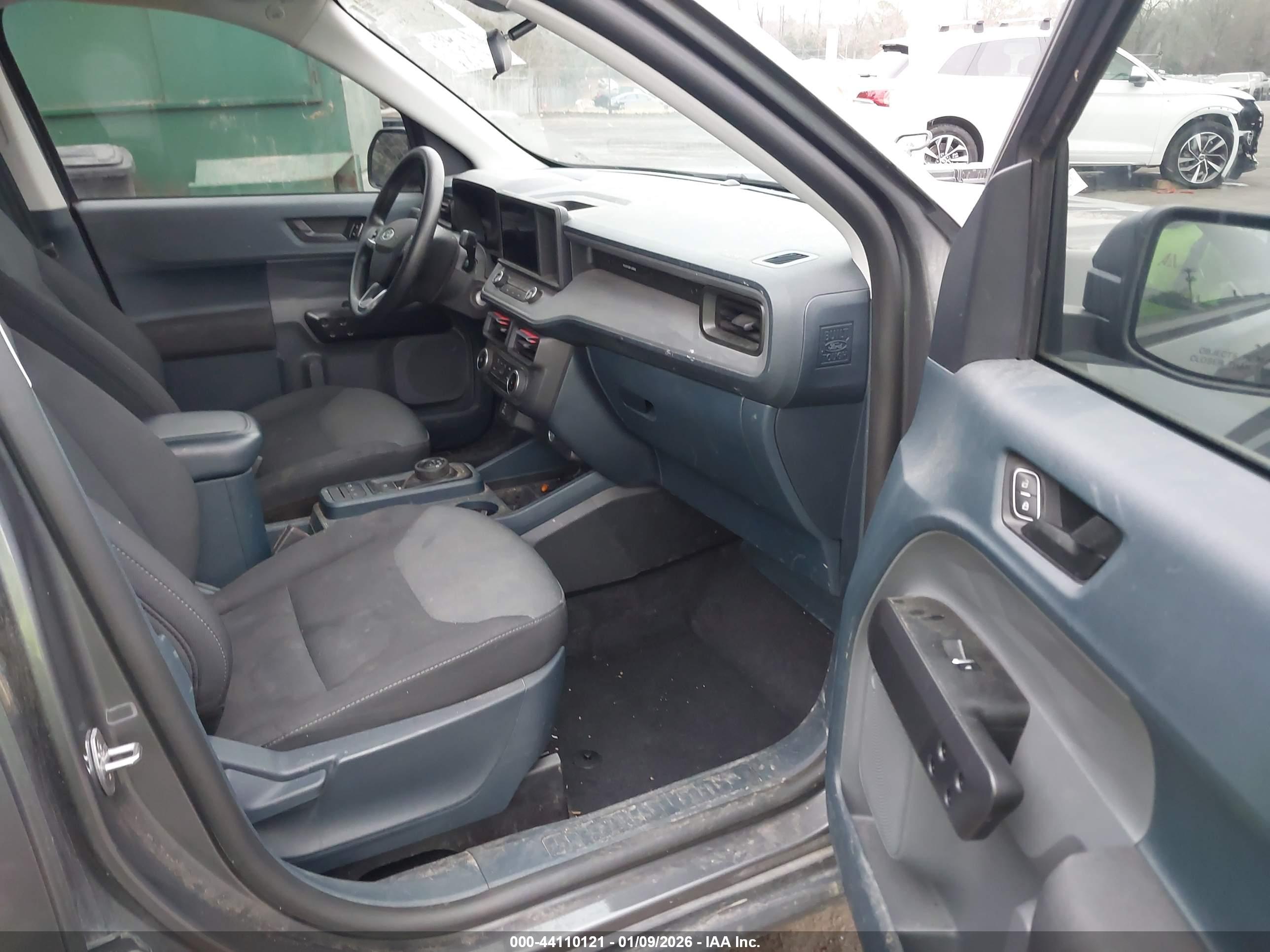 FORD MAVERICK image 5