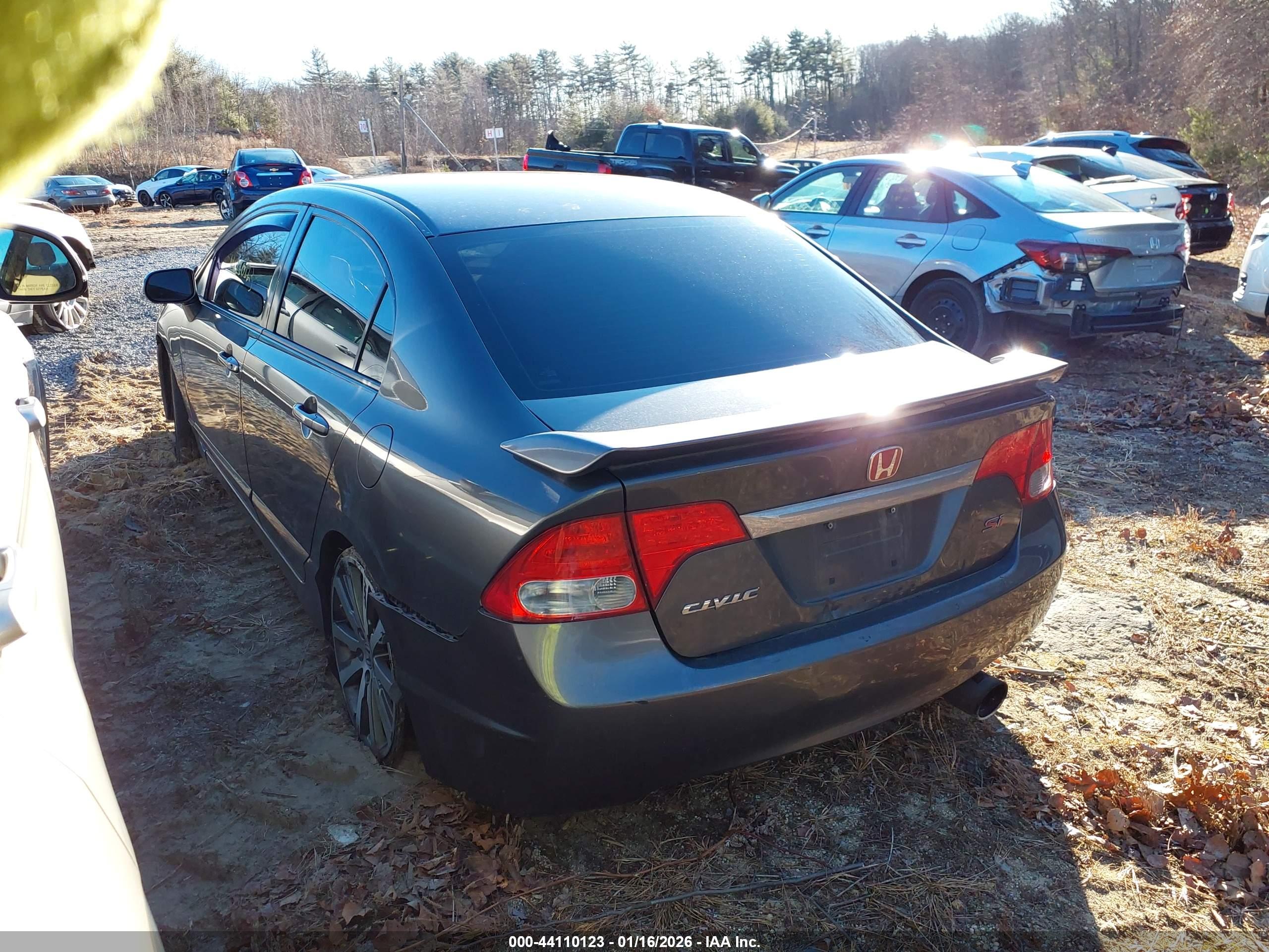 HONDA CIVIC image 3