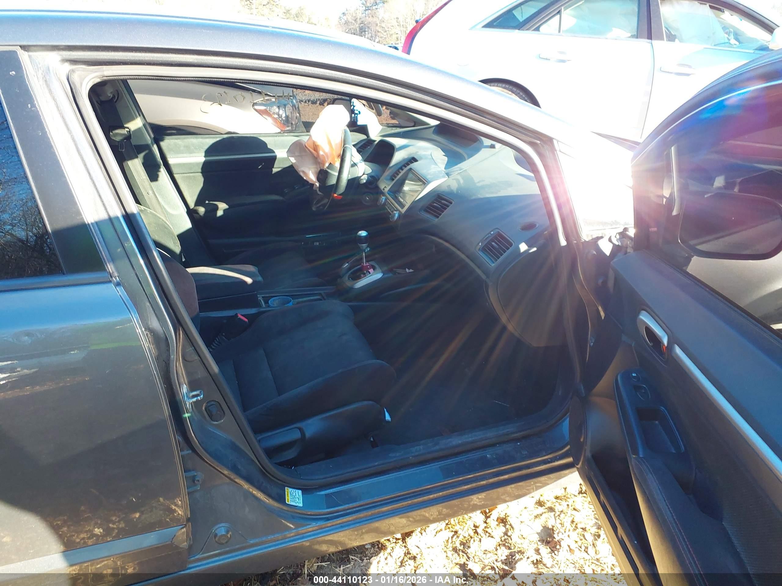 HONDA CIVIC image 5