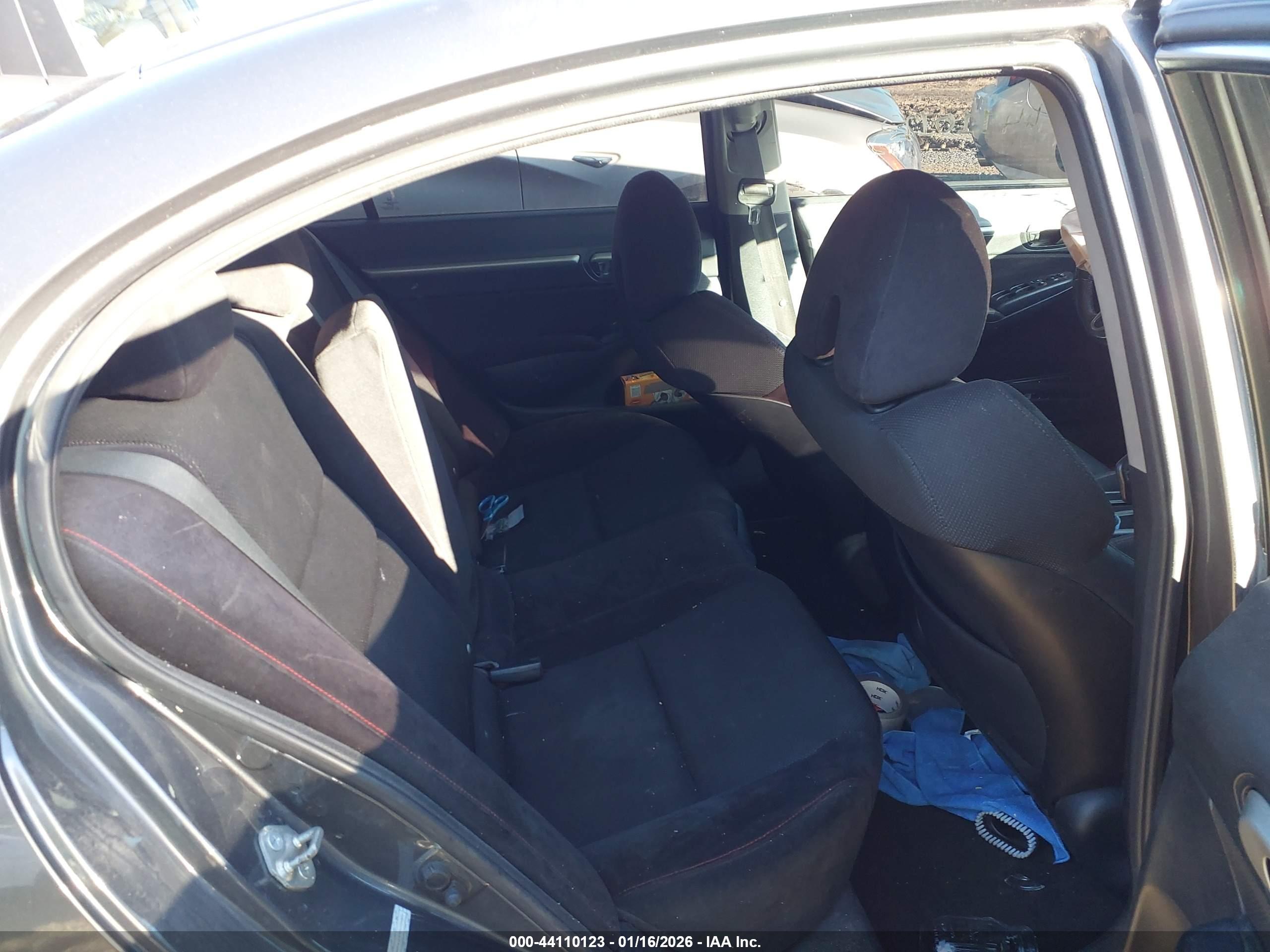 HONDA CIVIC image 8