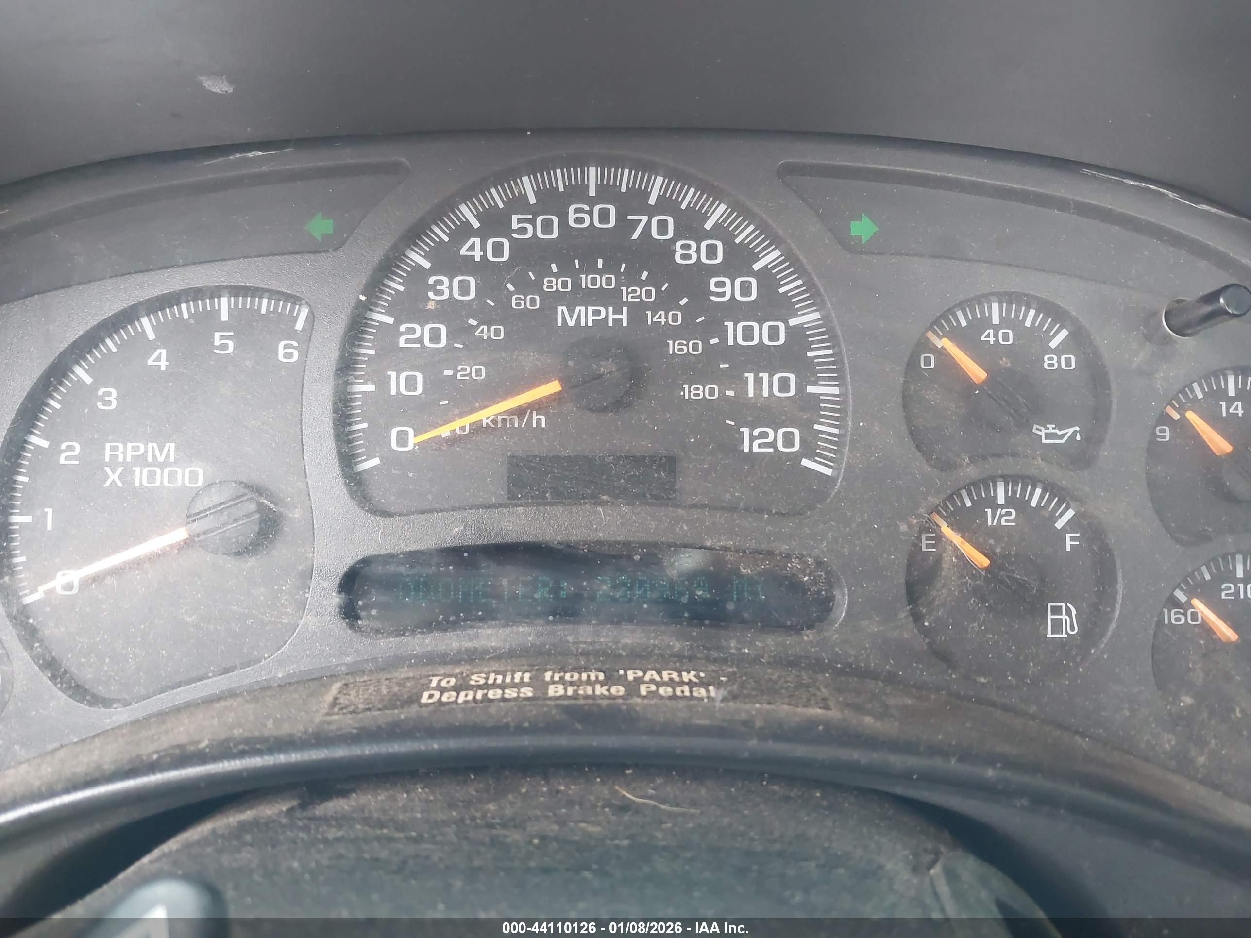 GMC SIERRA image 7