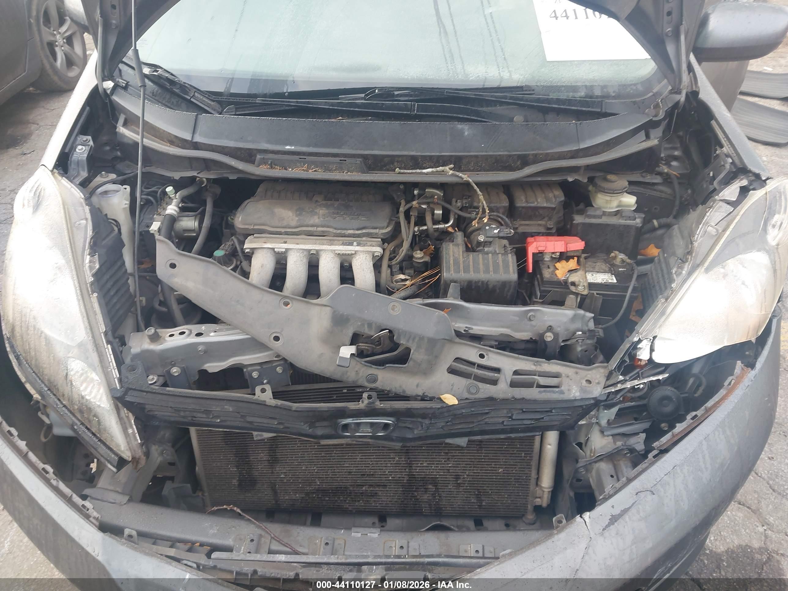 HONDA FIT image 10