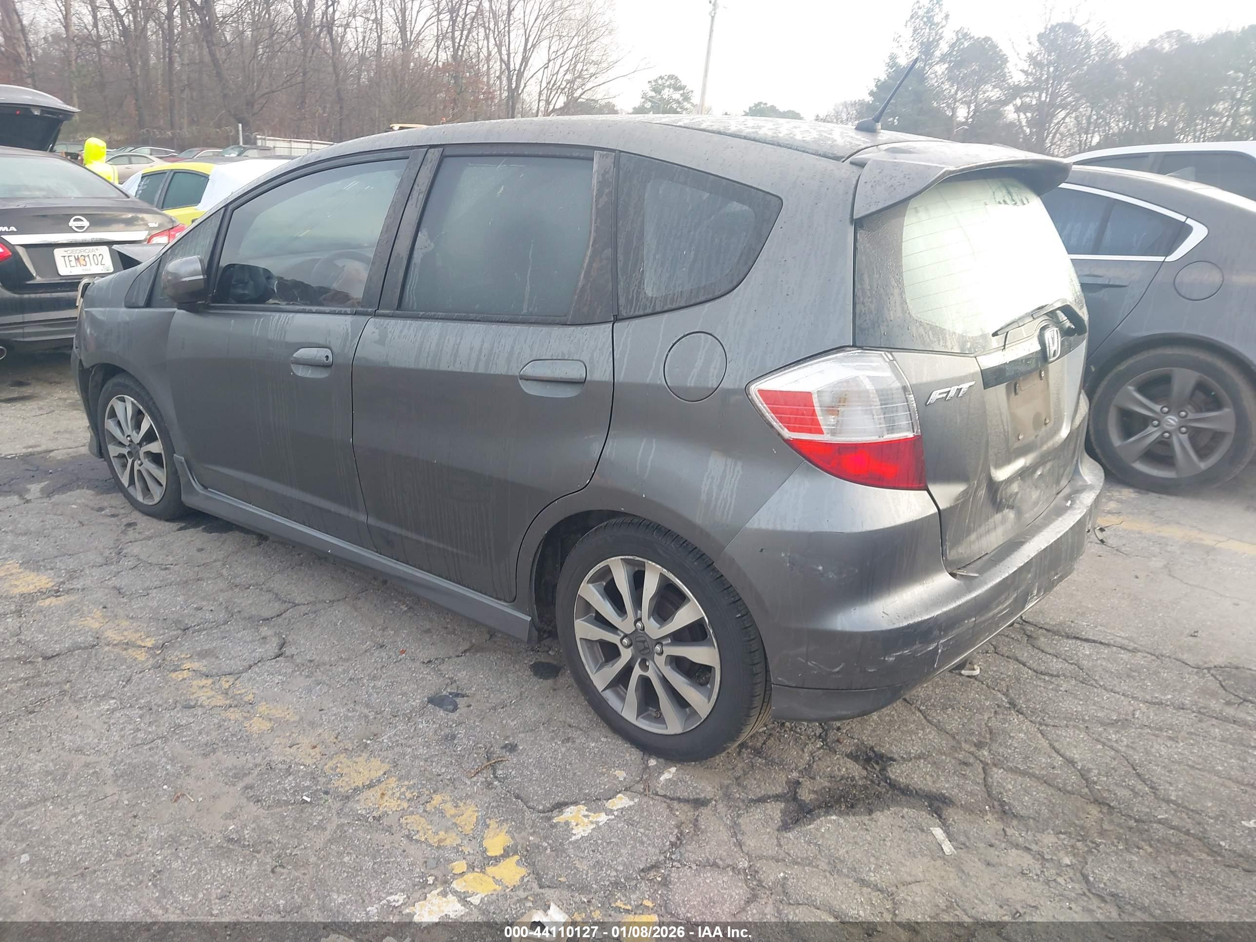 HONDA FIT image 3