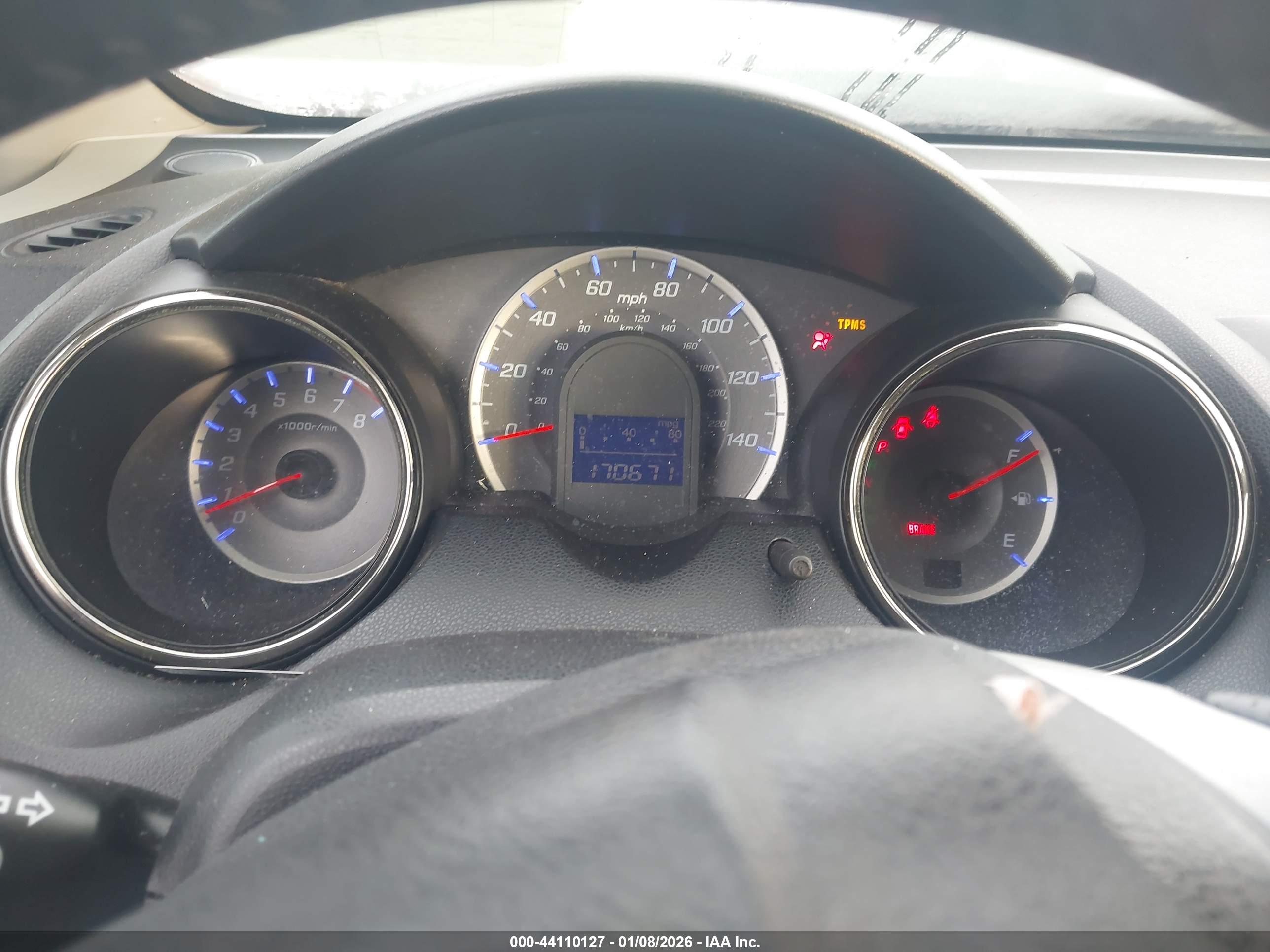 HONDA FIT image 7