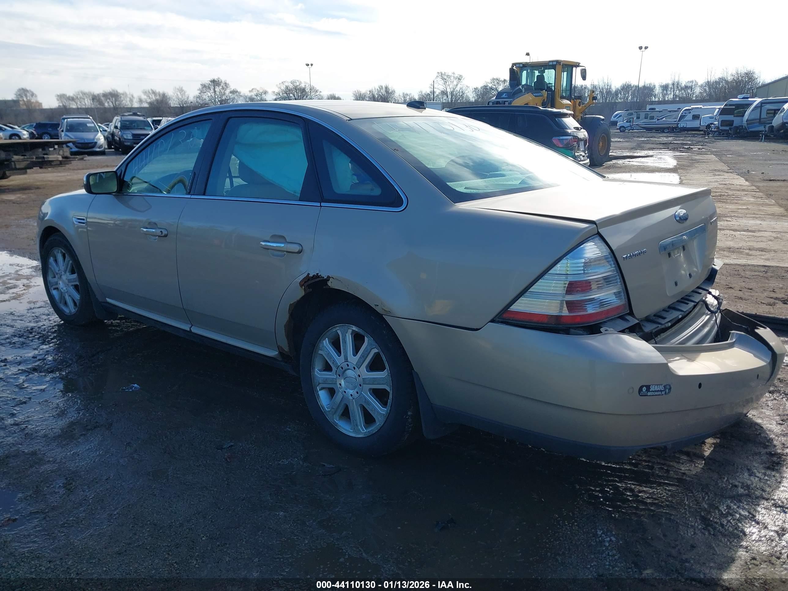FORD TAURUS image 3
