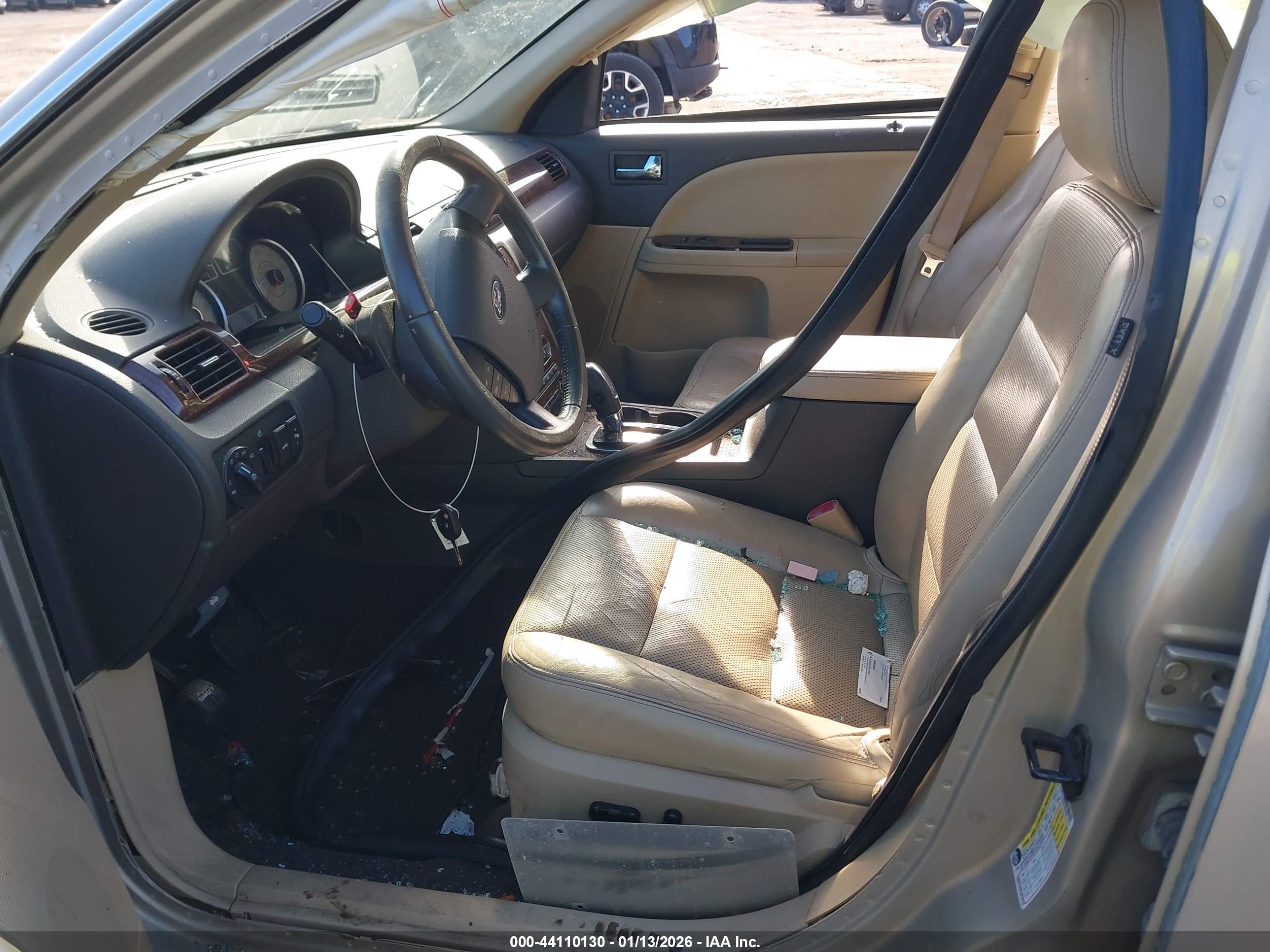 FORD TAURUS image 5