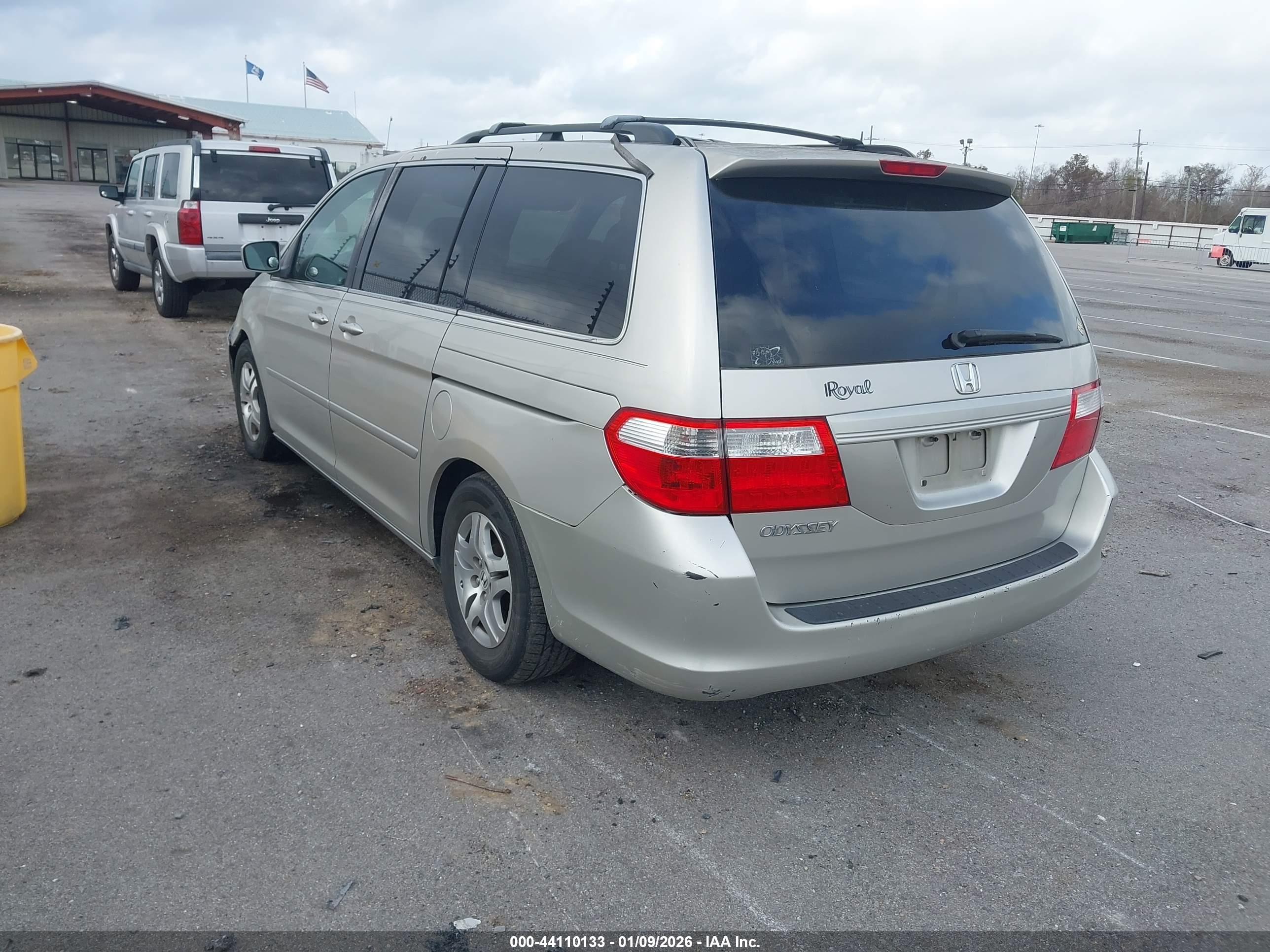 HONDA ODYSSEY image 3