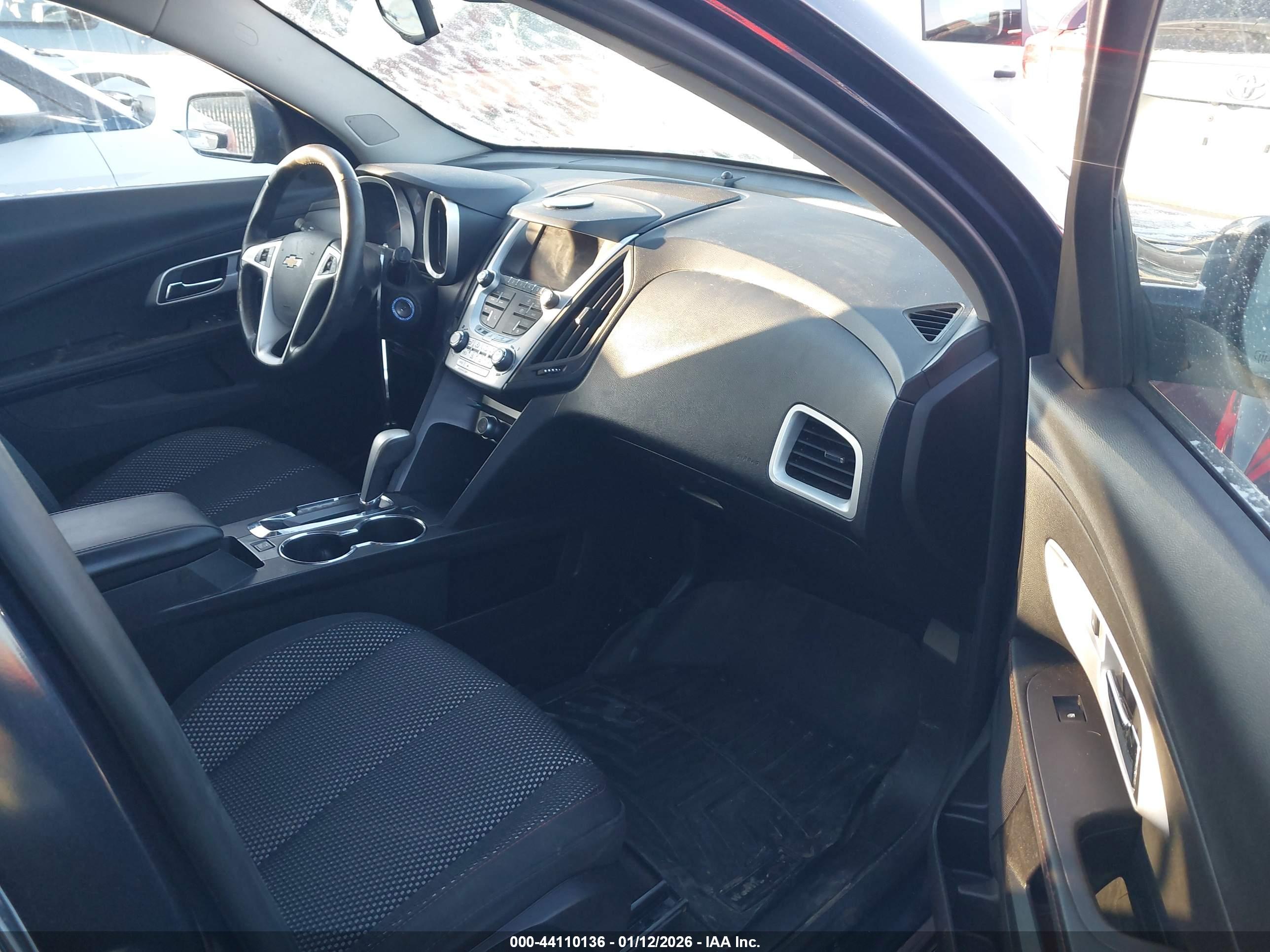 CHEVROLET EQUINOX image 5