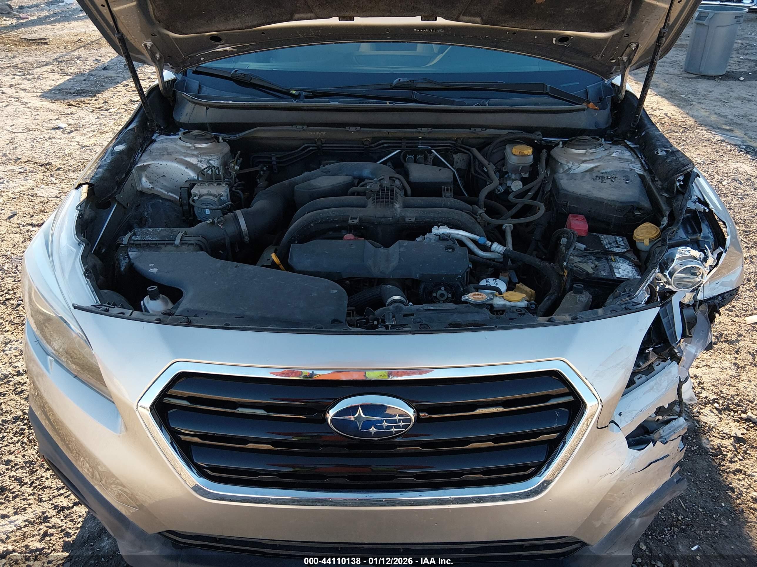 SUBARU OUTBACK image 10