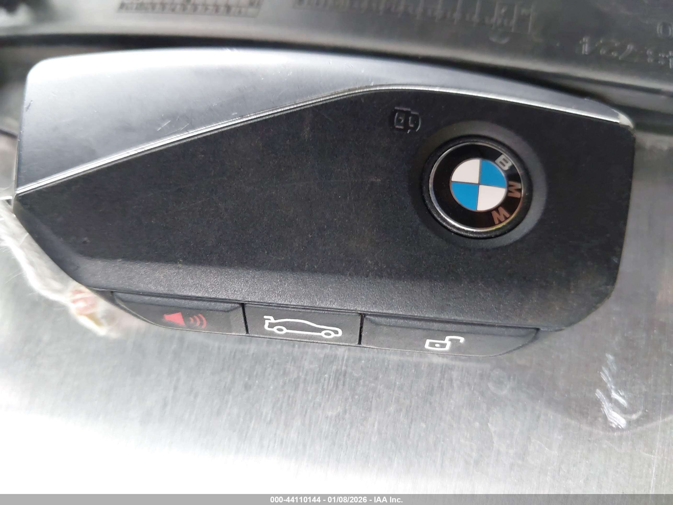 BMW X1 image 11