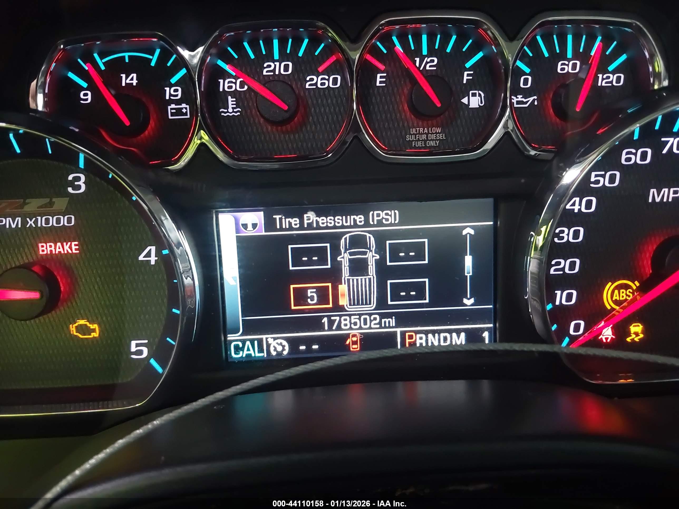 CHEVROLET SILVERADO image 7