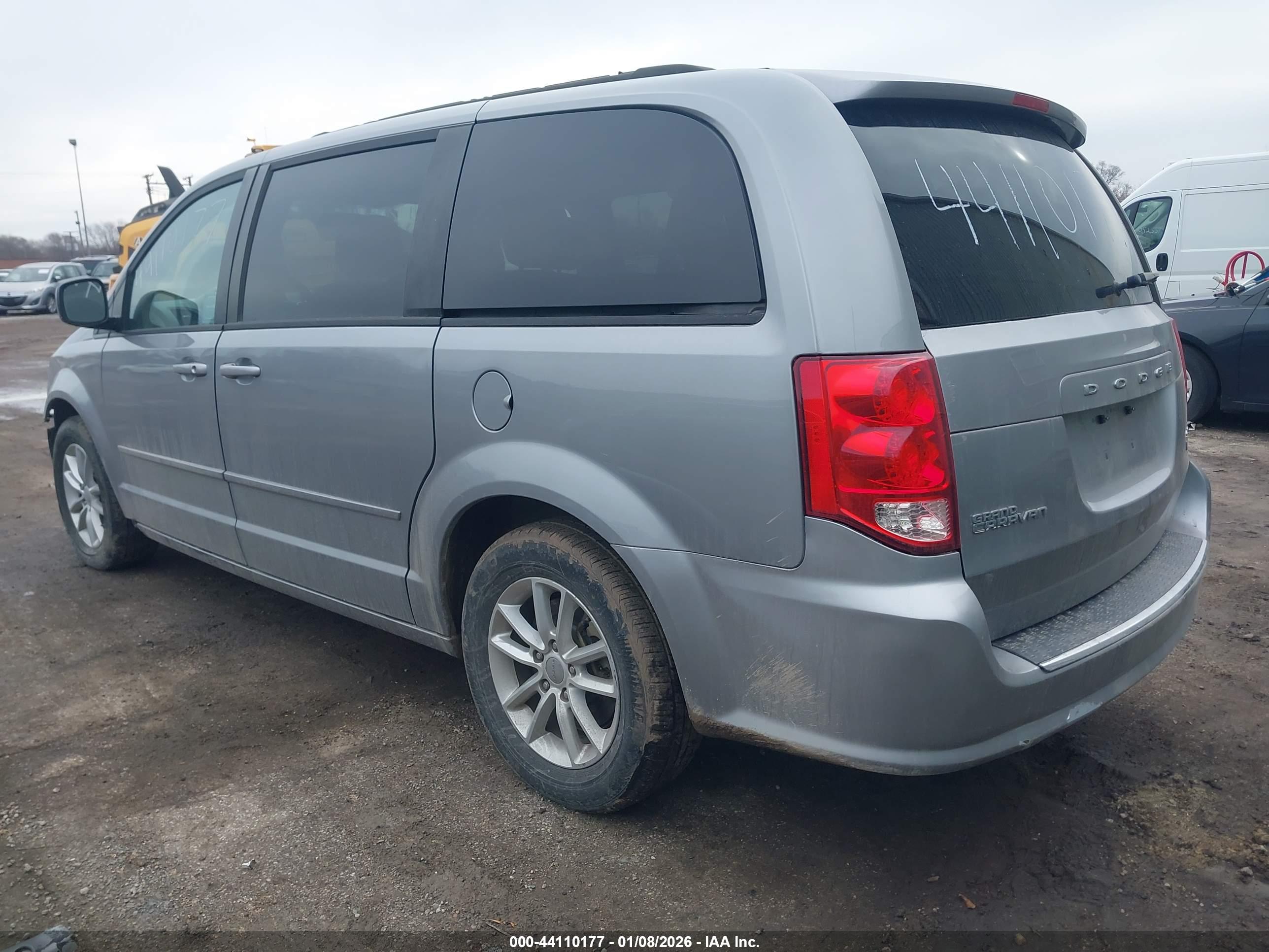 DODGE GRAND image 3